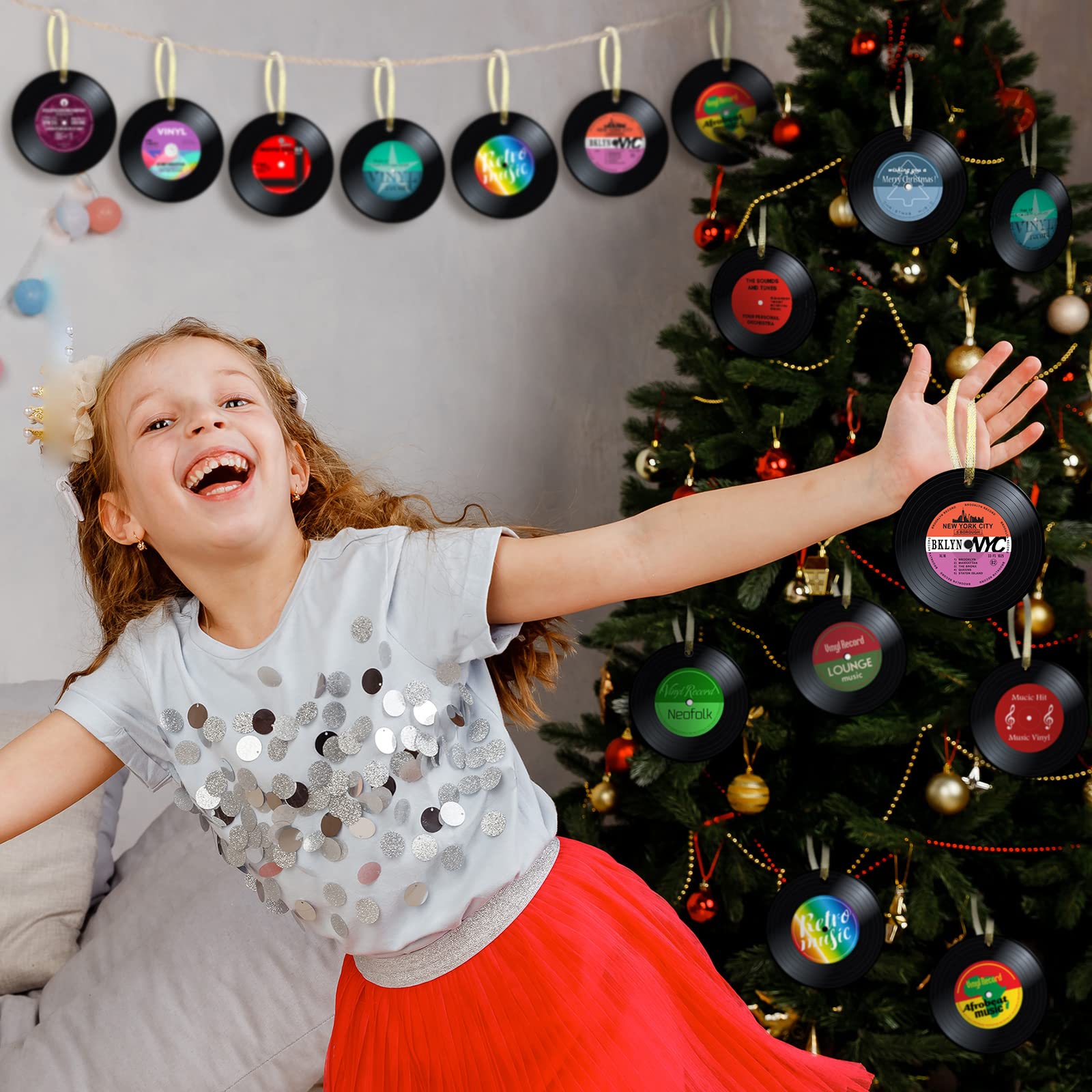 Hotop 48 Pcs Christmas Record Ornament 1950's Rock and Roll Music Party Sock Hop Decorations Vinyl Paper Retro Record Wall Sign