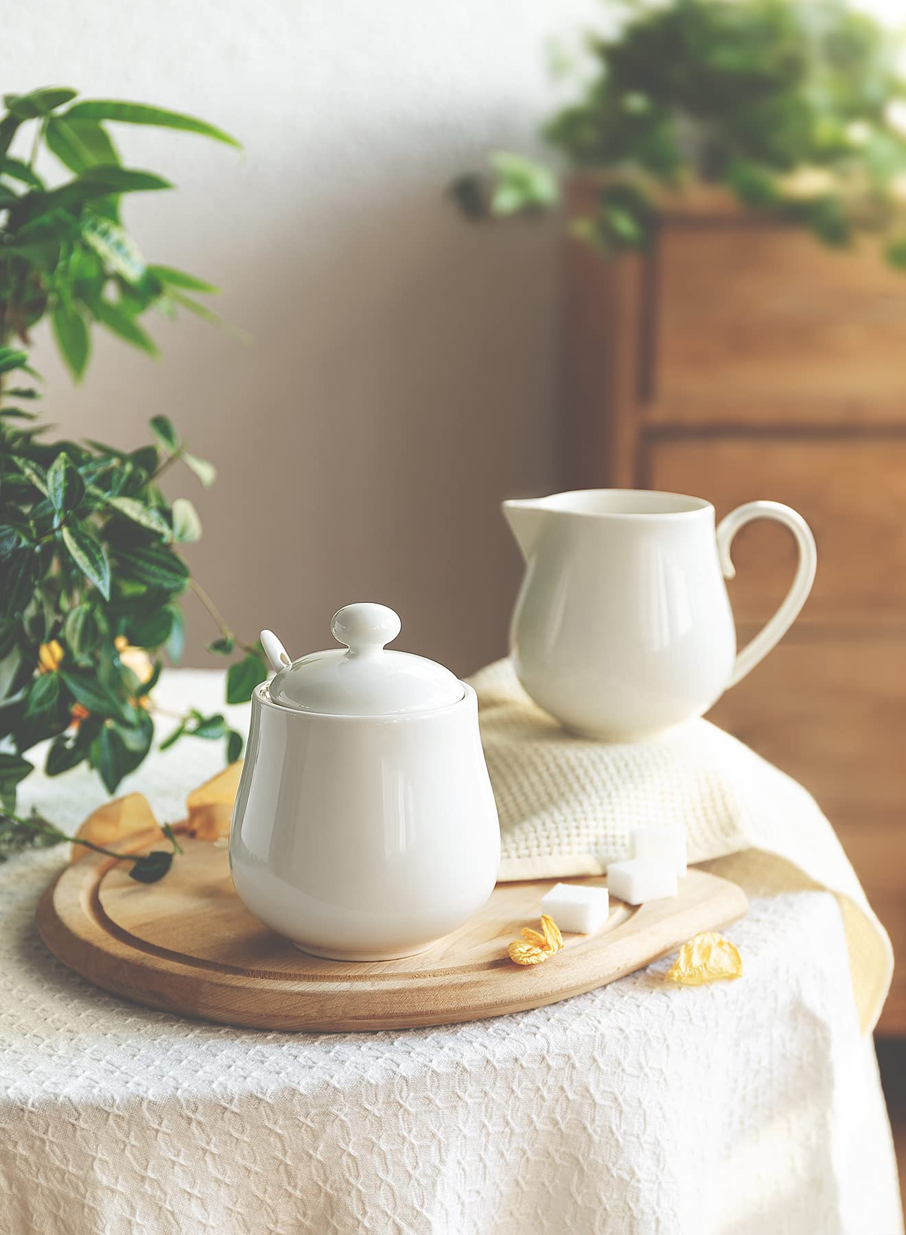 Sweese 12 Ounce Porcelain Sugar And Creamer Set, Coffee Serving Set, 3 Piece With Cream Pitcher, Sugar Bowl With Lid And Spoon,