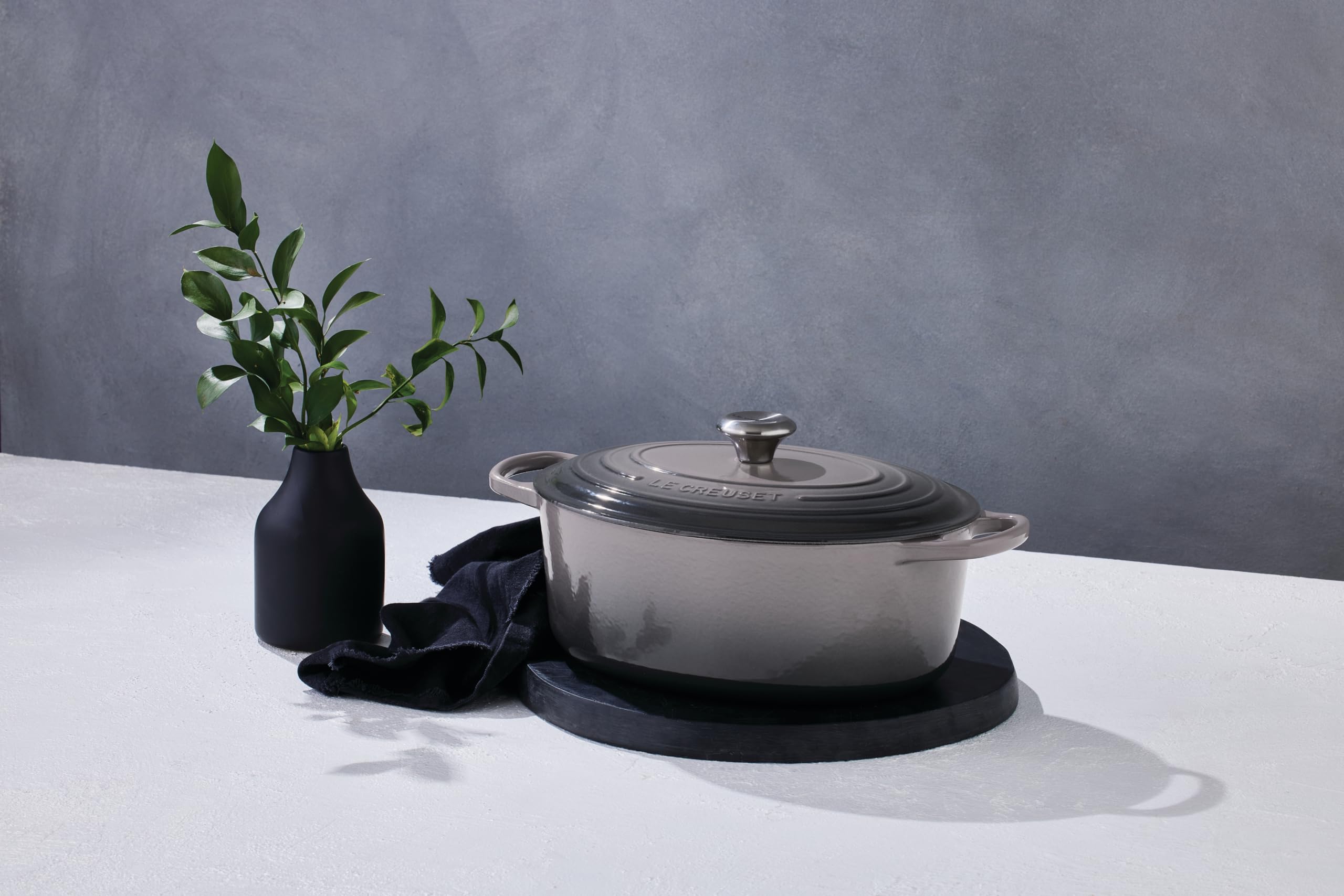 Le Creuset Enameled Cast Iron Signature Oval Dutch Oven, 2.75 Qt., Oyster