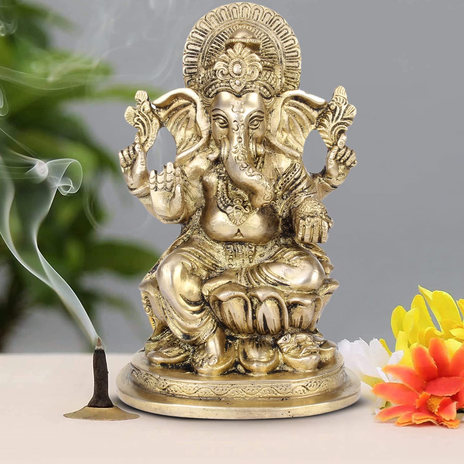 Artvarko Brass Ganesh Idol Statue Elephant Murti Blessing Ganesha Vinayak Ganpati Sitting On Lotus Sculpture Bhagwan Entrance Ho