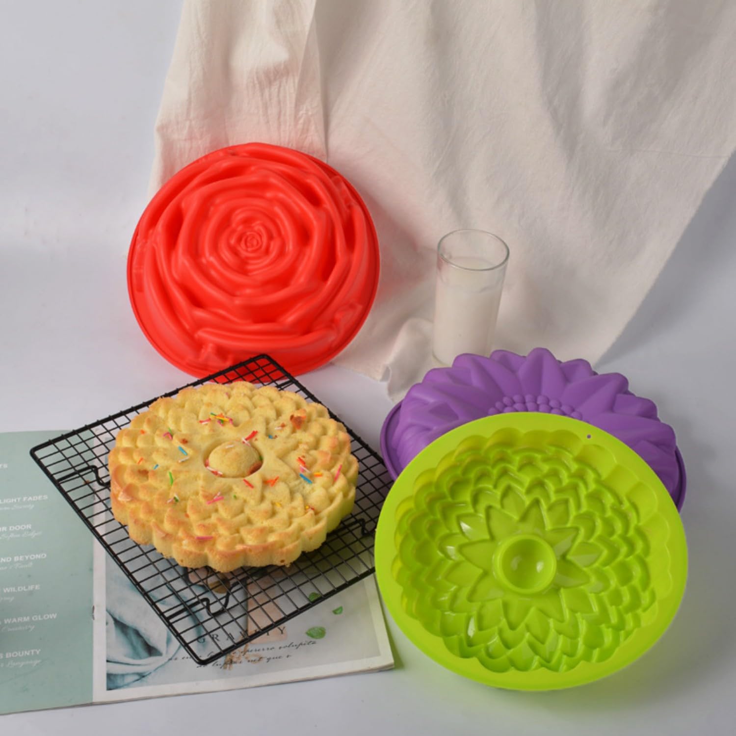 Accfore 3 Pcs Flower Shape Silicone Cake Bread Pie Flan Tart Jello Molds,Non-Stick Silicone Baking Molds,Silicone Cake Molds,Lar