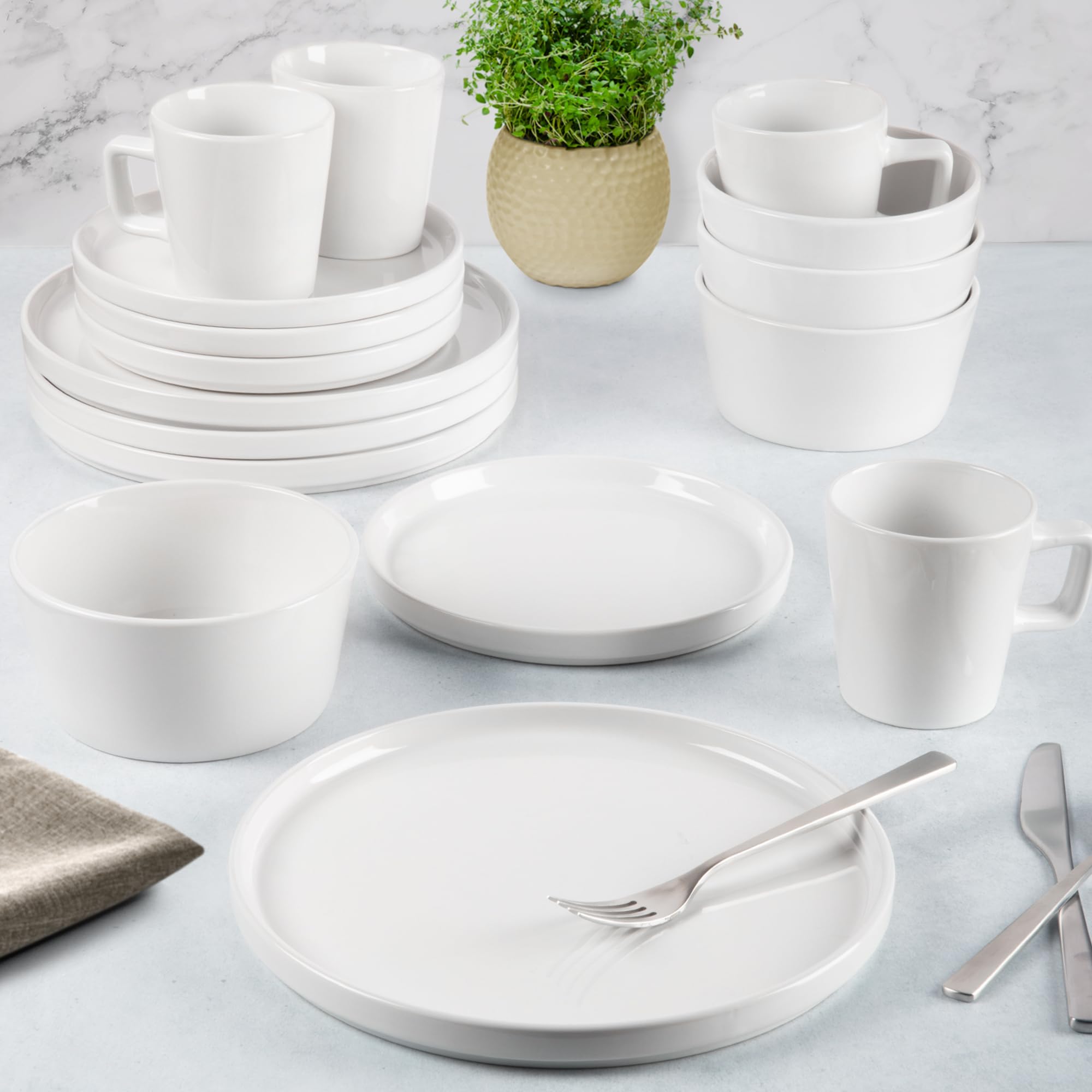 Zulay Kitchen Terra Stoneware Dinnerware Set, Artisanal Ceramic Plates and Bowls Set Crafted at 2300? - Service for 4, Frost Whi