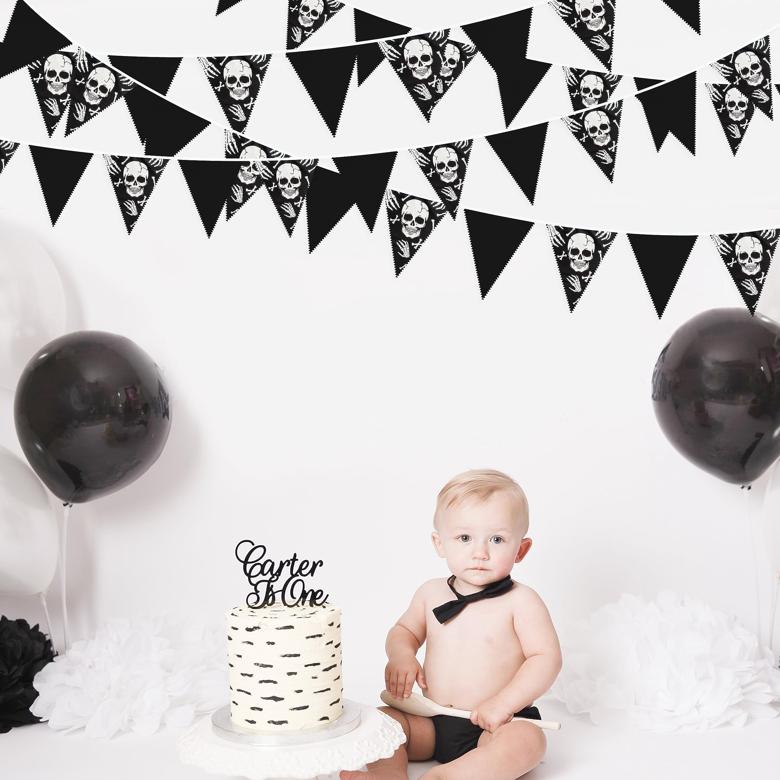 32Ft Black White Halloween Party Decorations Skull Fabric Pennant Pirate Banner Triangle Flag Bunting Garland Streamers For Hall