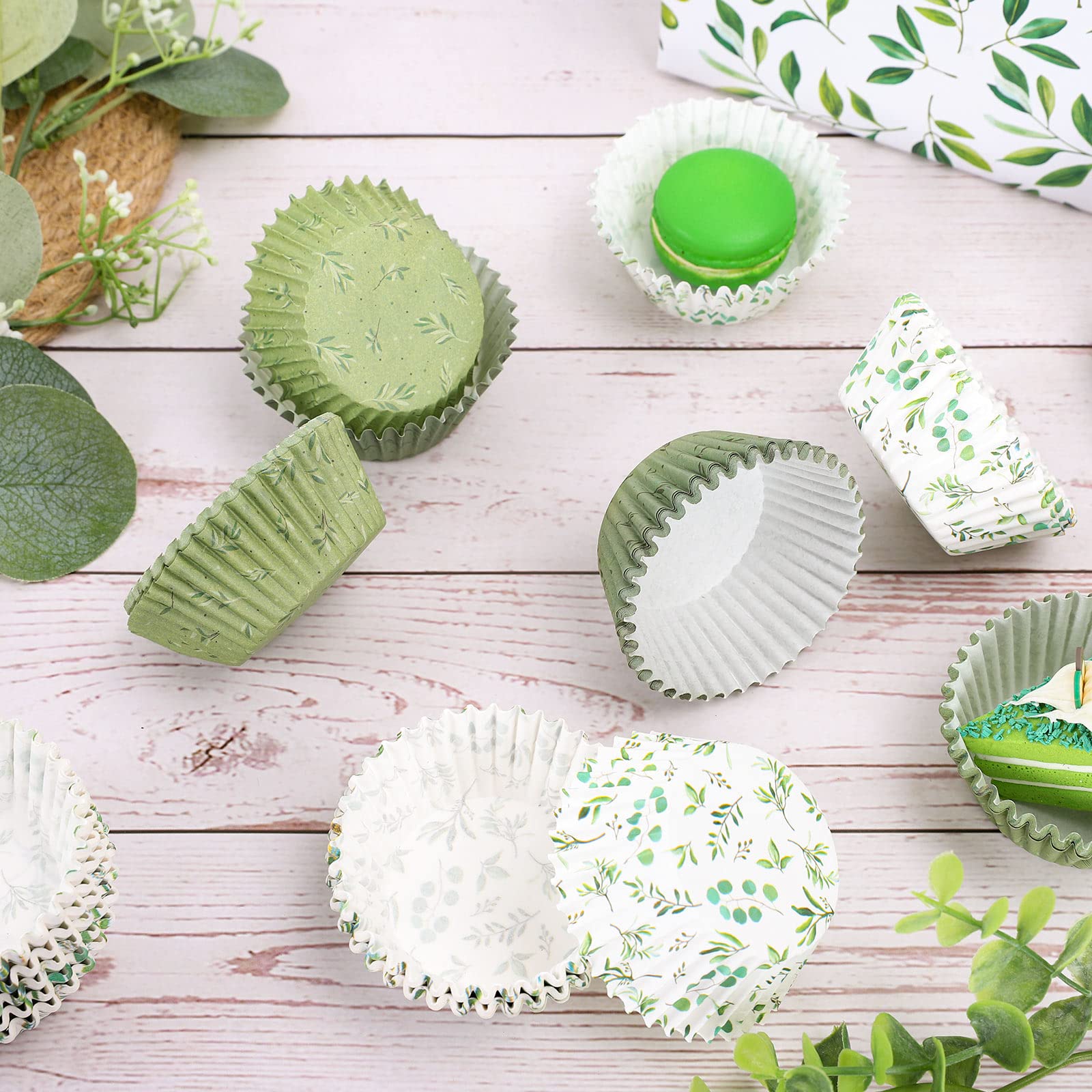 Whaline 600Pcs Greenery Cupcake Liners Eucalyptus Olive Leaf Baking Cups Sage Green Wedding Cupcake Wrappers For Baby Shower Wed