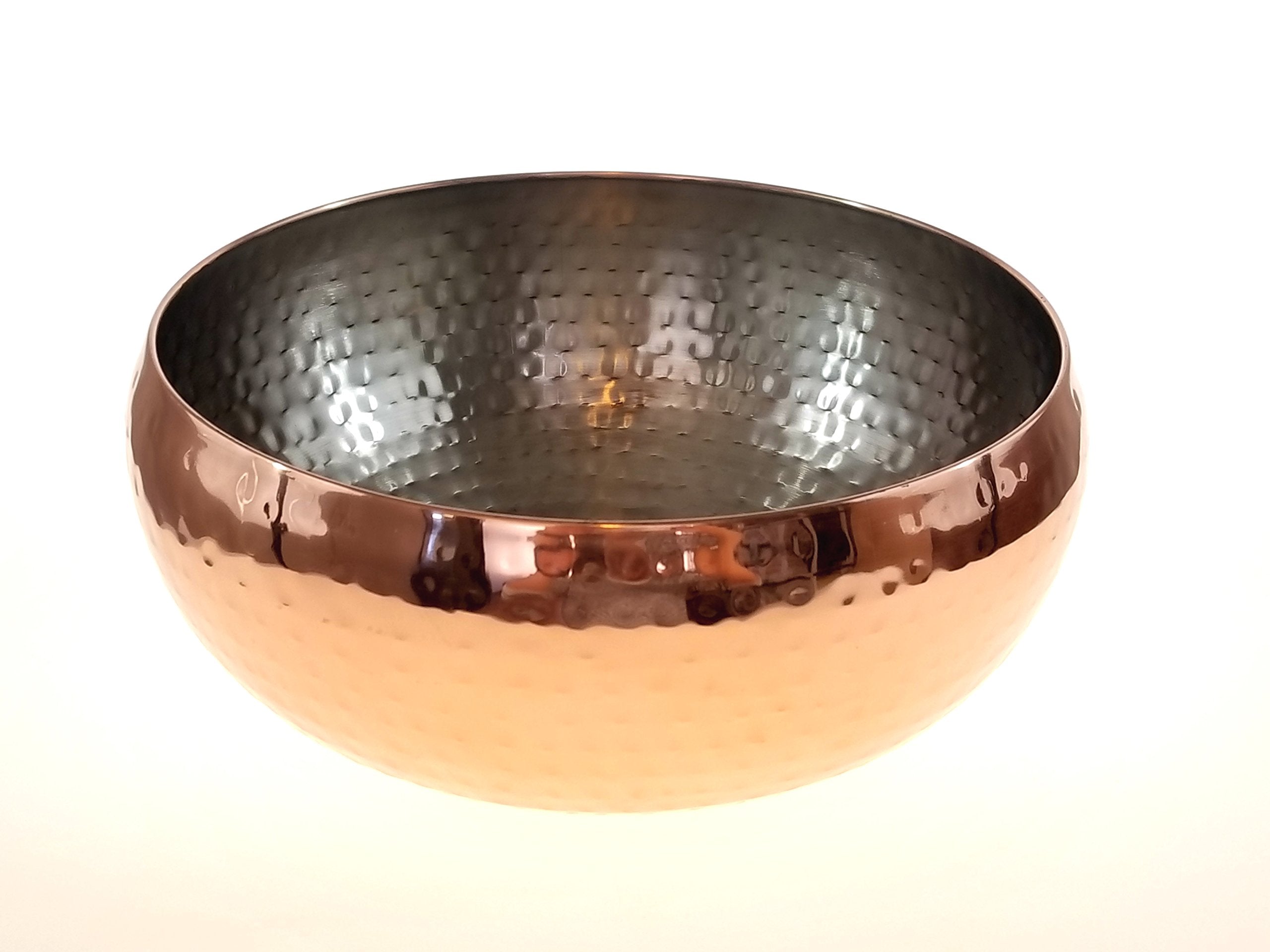 3Pc Copper Accented Hammered Salad Bowl With 2 Serving Utensils - Complete With Matching Oversized Spoon And Fork - Use As A Sal