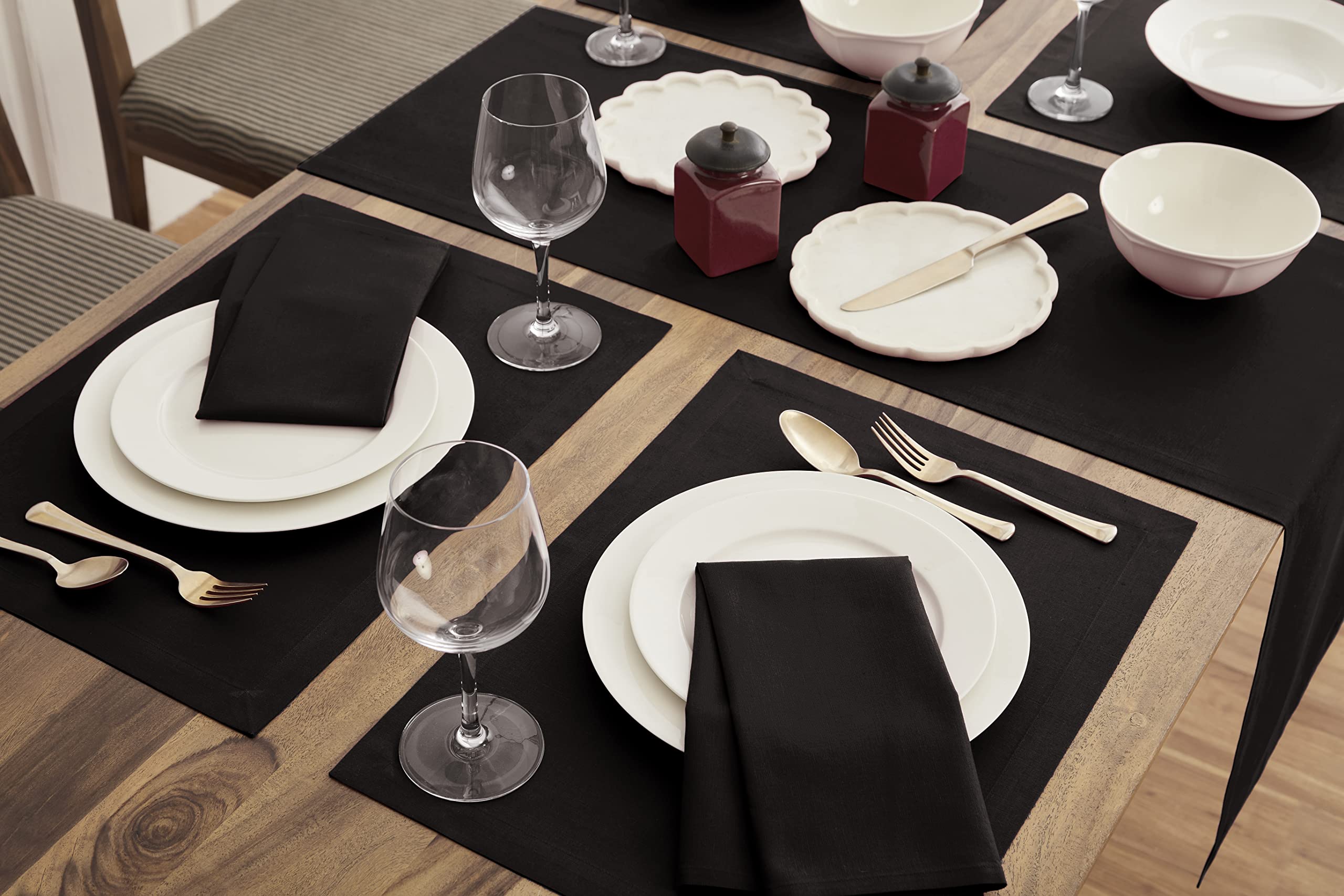 Solino Home Dinner Napkins 20 X 20 Inch - Dru Cotton Linen Black Cloth Napkins Set Of 4 For Spring, Easter - Handcrafted And Mac