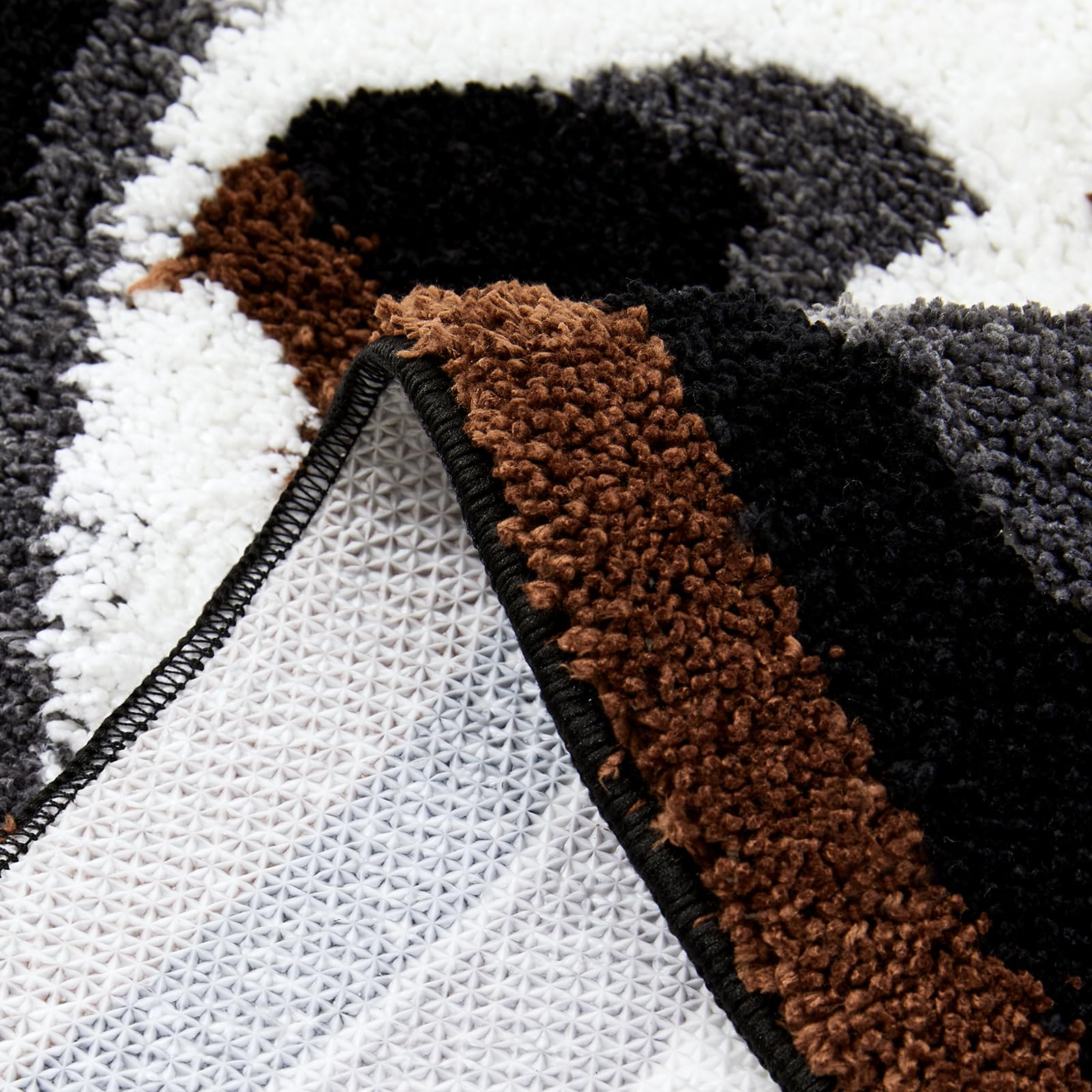 Estmy Happy Face Cute Bath Mat 2Ft Trippy Round Bathroom Rugs White/Black Non Slip Washable, Groovy Funky Aesthetic Hippie Boho