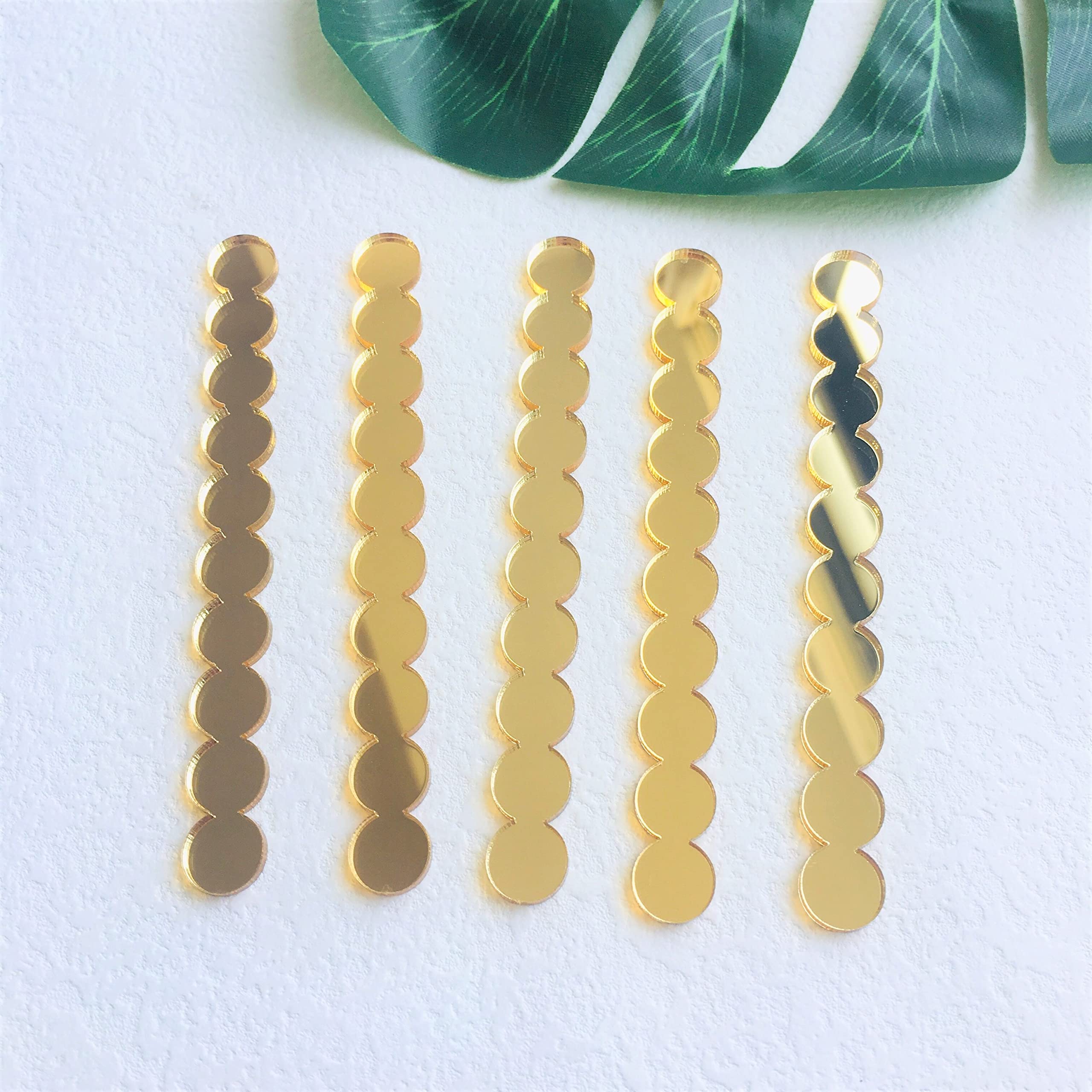 Chenrui 20 Pcs Scallop Acrylic Mirror Cakesicle Sticks, Valentine Birthday Baby Shower Popsicle Sticks (Silver Mirror)