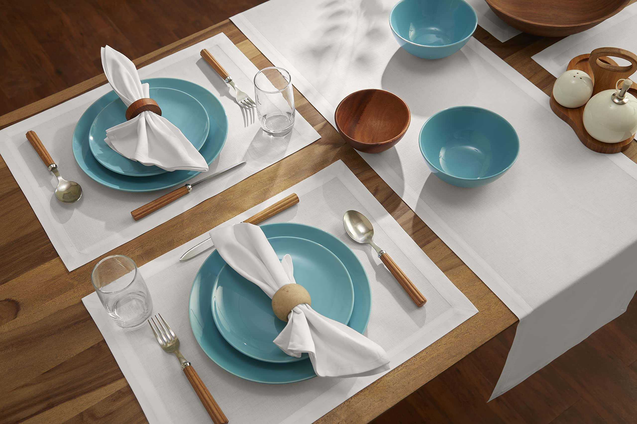 Solino Home White Cloth Napkins Set Of 4 - Cotton Linen Dinner Napkins 20 X 20 Inch - Machine Washable Fabric Napkins For Valent