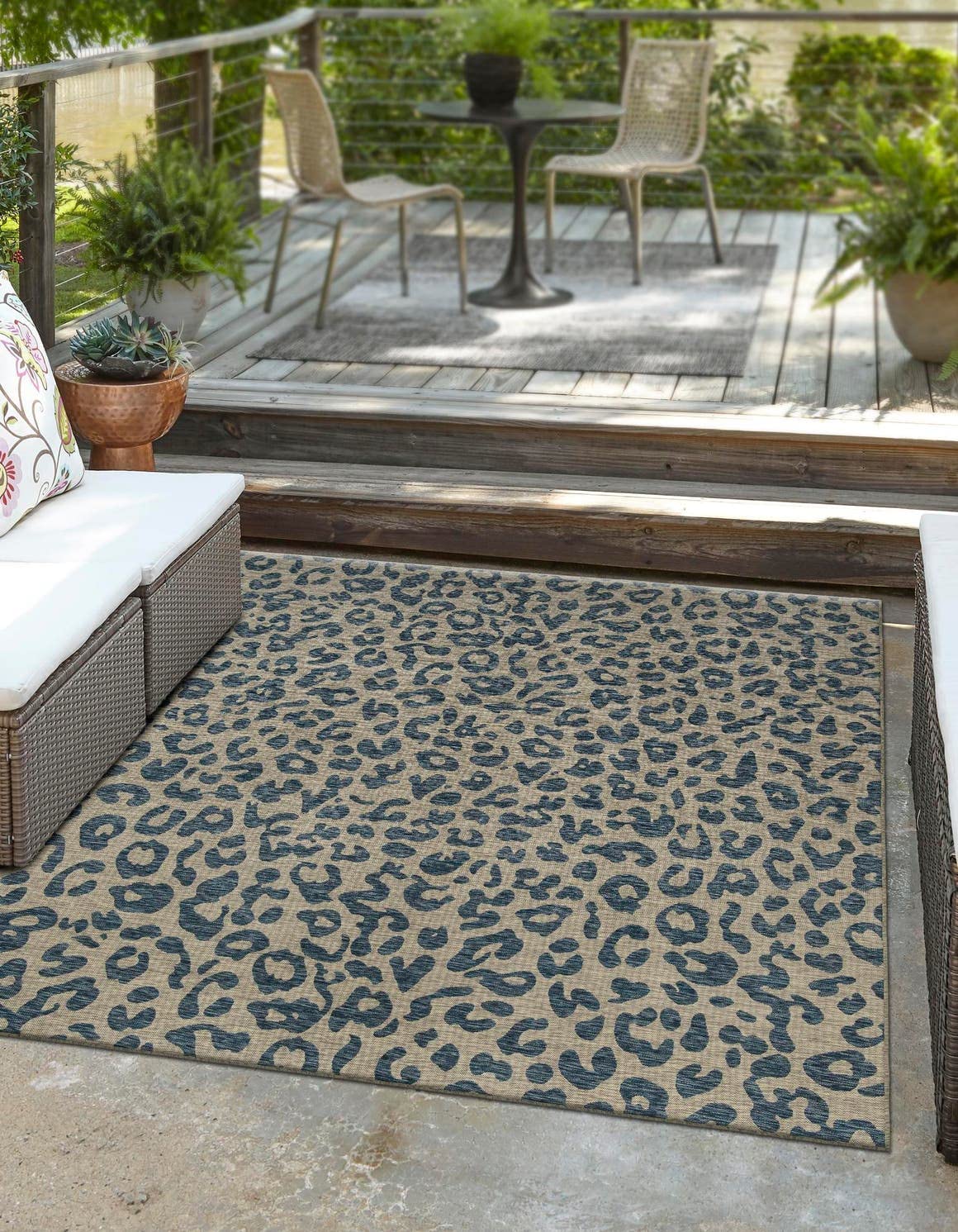 Unique Loom Outdoor Safari Collection Area Rug - Leopard (10 8 Square Blue/Gray)