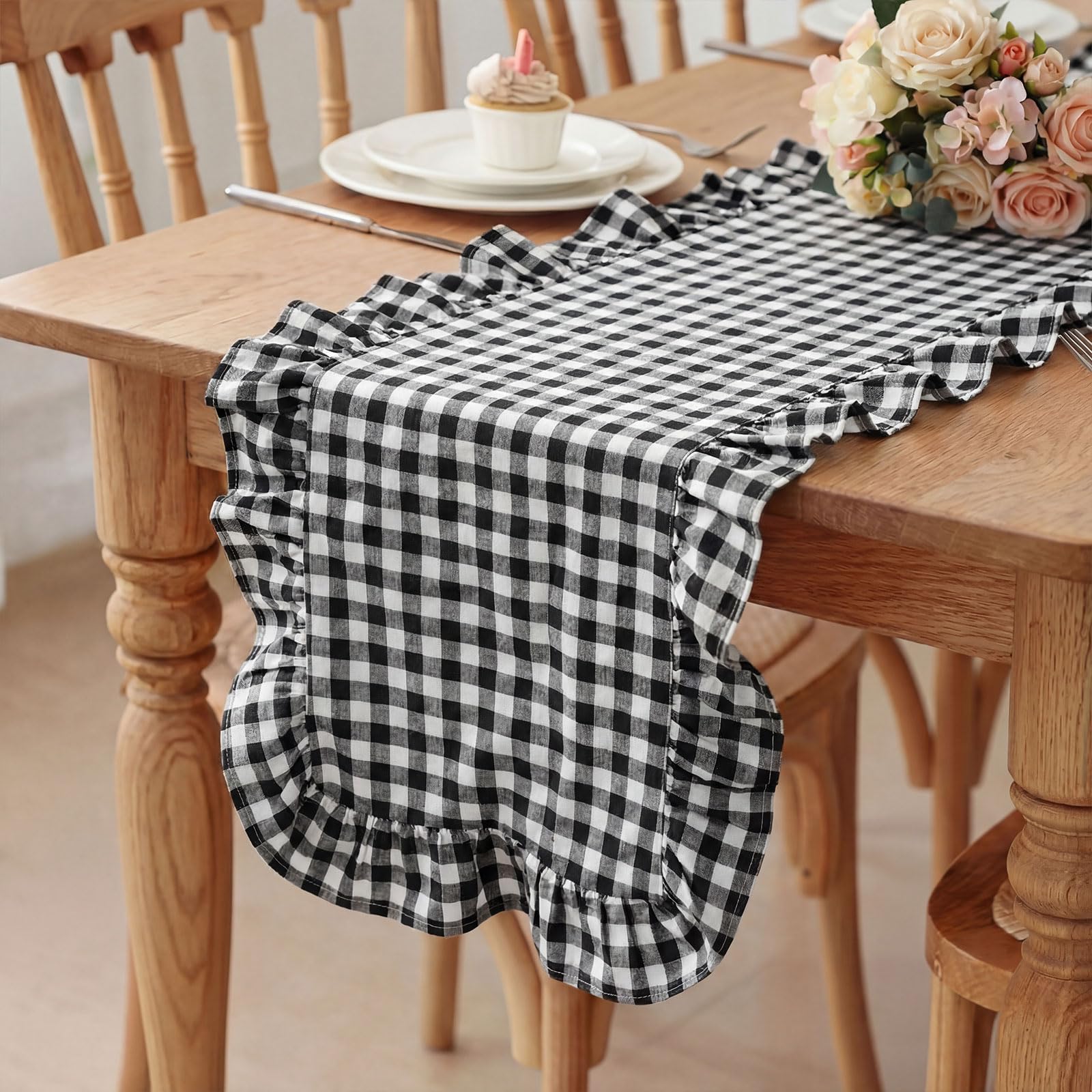 HunnmingRe 1 Pcs White and Black Plaid Gingham Ruffle Table Runner 118 x 13.8 Farmhouse Buffalo Table Runner 100% Cotton Scall