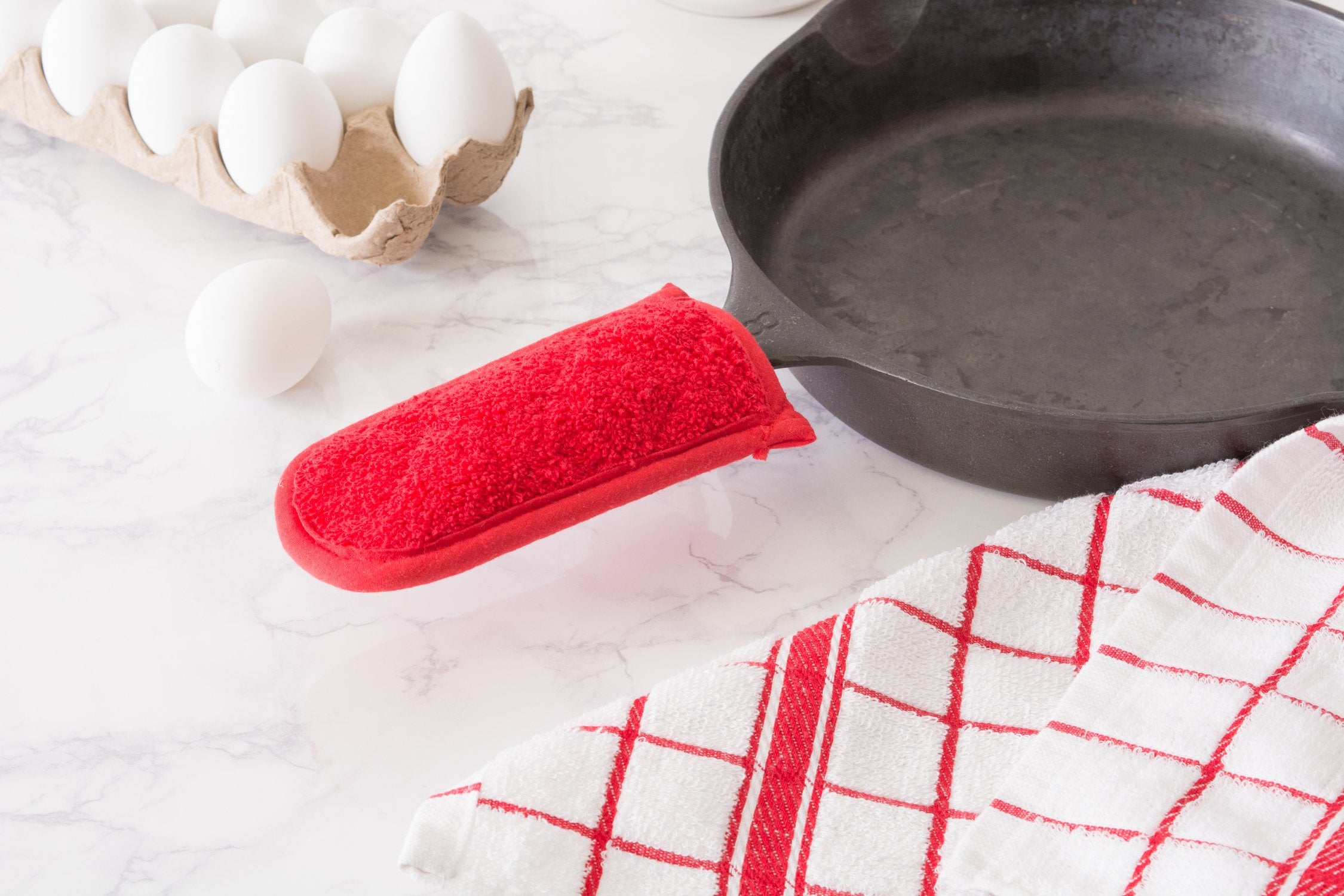 Dii Basic Terry Collection Quilted 100% Cotton, Pan Handle, Red, 3 Piece