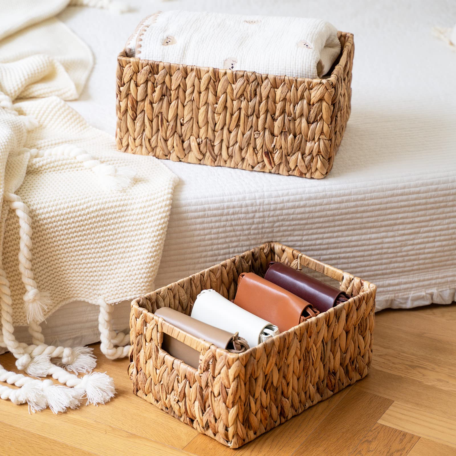 Fairyhaus Wicker Baskets 15X11X7'' & 13.4X9.5X6.5'', 2 Pack Handmade Big Wicker Storage Basket With Handles, Natural Water Hyaci