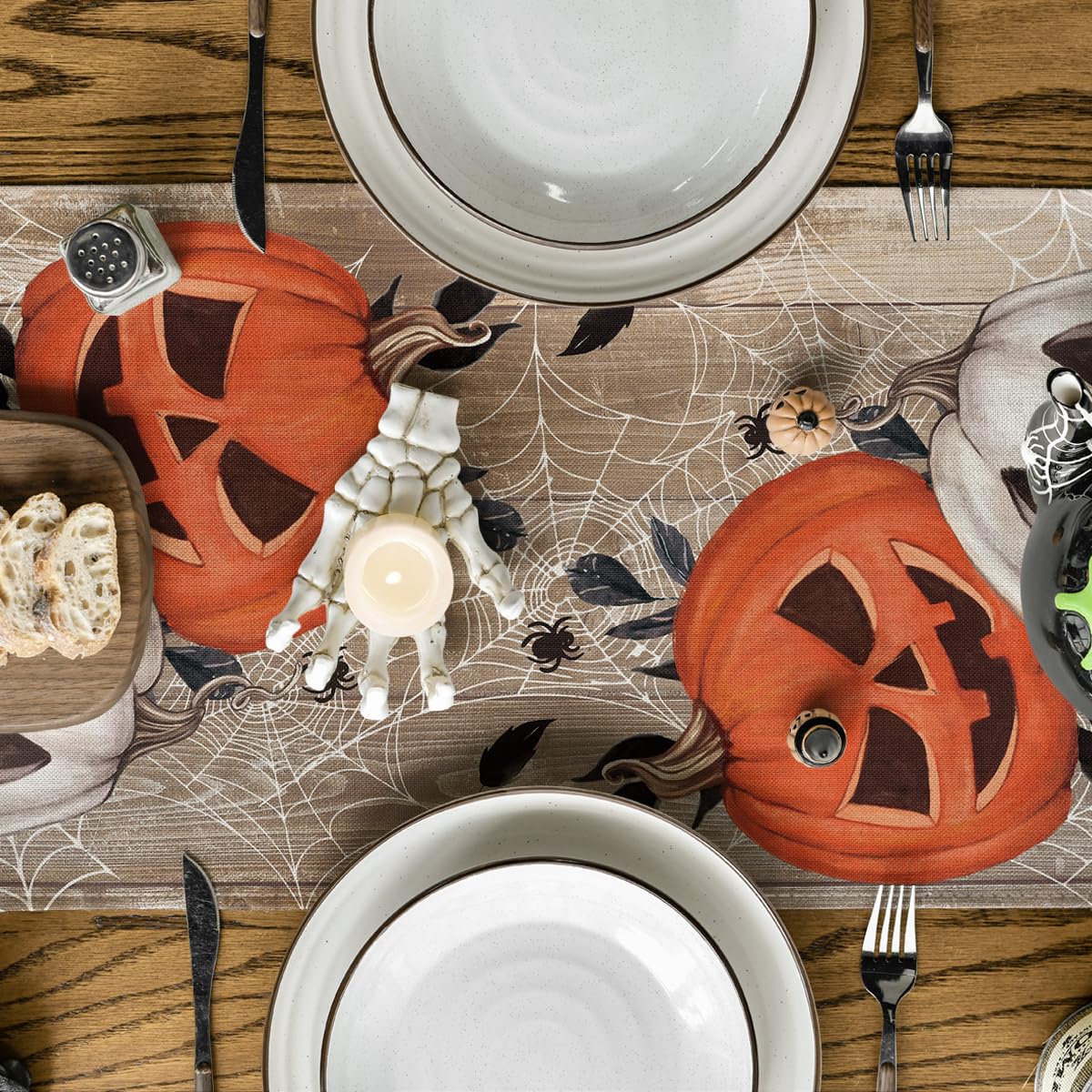 Artoid Mode Jack-O'-Lantern Pumpkins Spider Web Retro Halloween Table Runner, Seasonal Kitchen Dining Table Decoration For Home