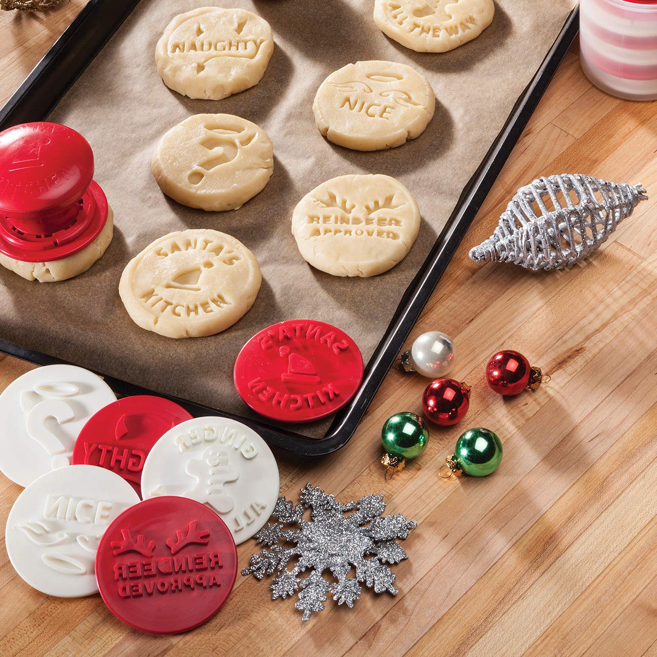 Hutzler Santa'S Kitchen Cookie Stamp Set, One Size, Red