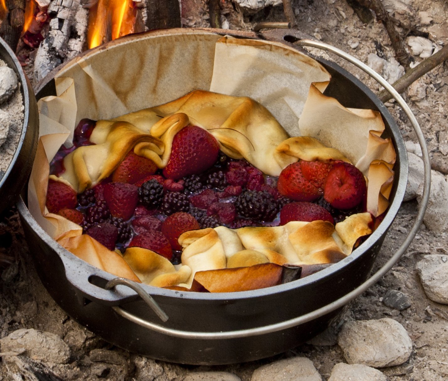 Lodge Manufacturing Parchment Paper Dutch Oven Liners 7 X 5 X 1