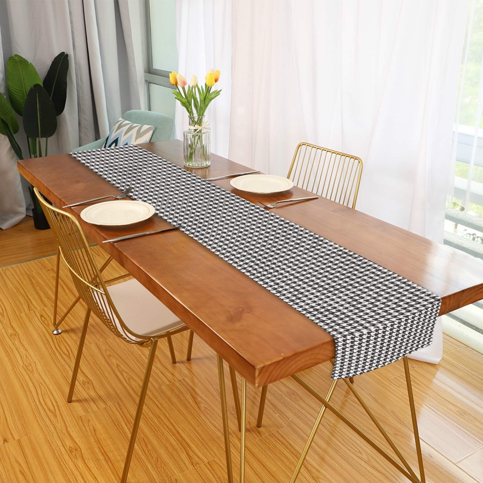 Junzan Table Runner Houndstooth Black And White Deco For Wedding Party Dinner Holidays Kitchen Fit Rectange And Round Table70 X