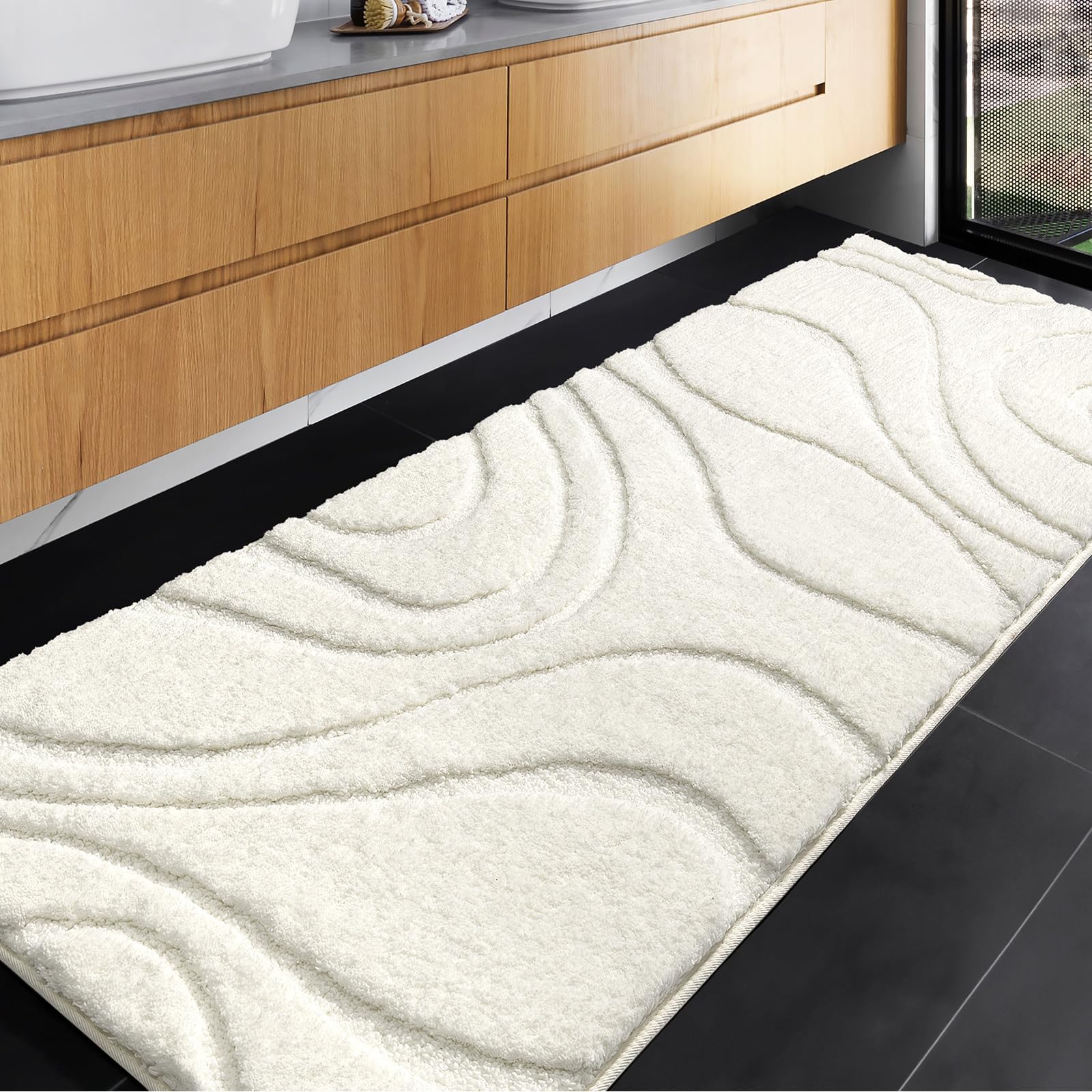 Dexde Bathroom Rugs Runner 24 X 72 Inch,Extra Long Bathroom Rug Non-Slip,Machine Washable Bath Mats Rug,Cream White Soft Carpets