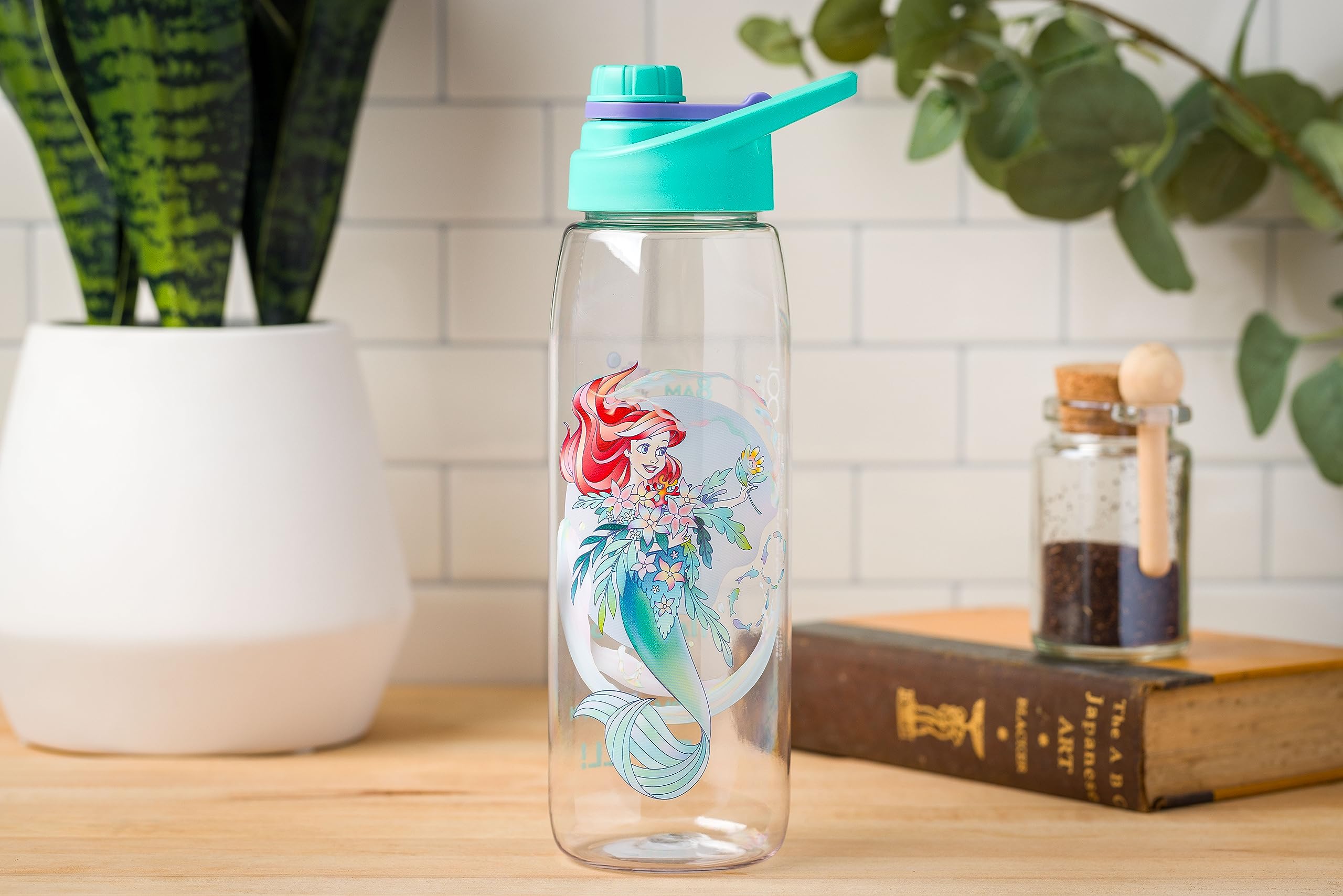 Silver Buffalo Disney Princess Ariel Stylized Character Art Water Bottle With Screw Lid  28 Ounces  Multicolor