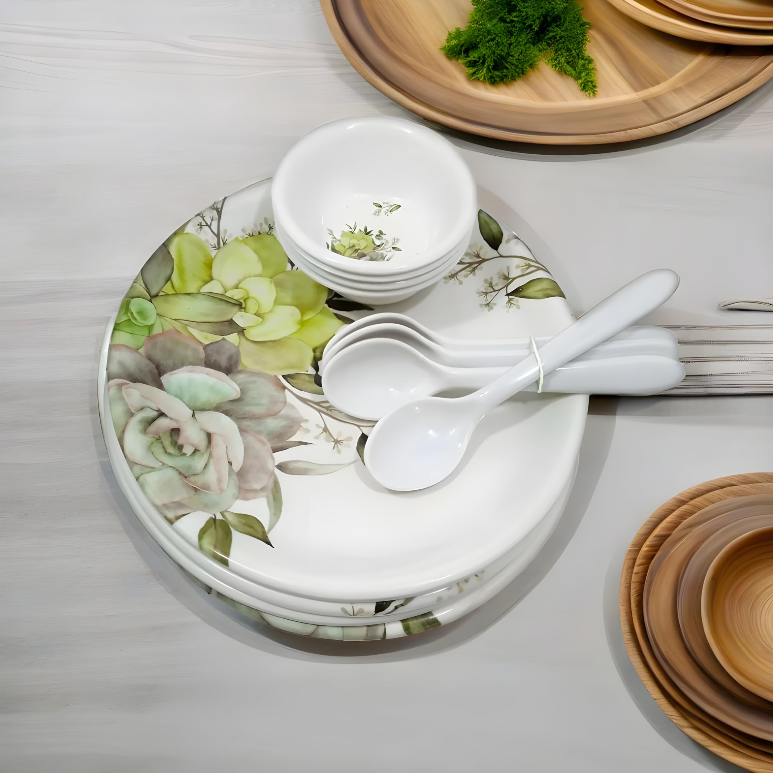 Every Occasion Covered: 12Piece Melamine Dinner Set Contains 4 Full Plates, 4 Bowls And 4 Spoons Perfect For Dinning.
