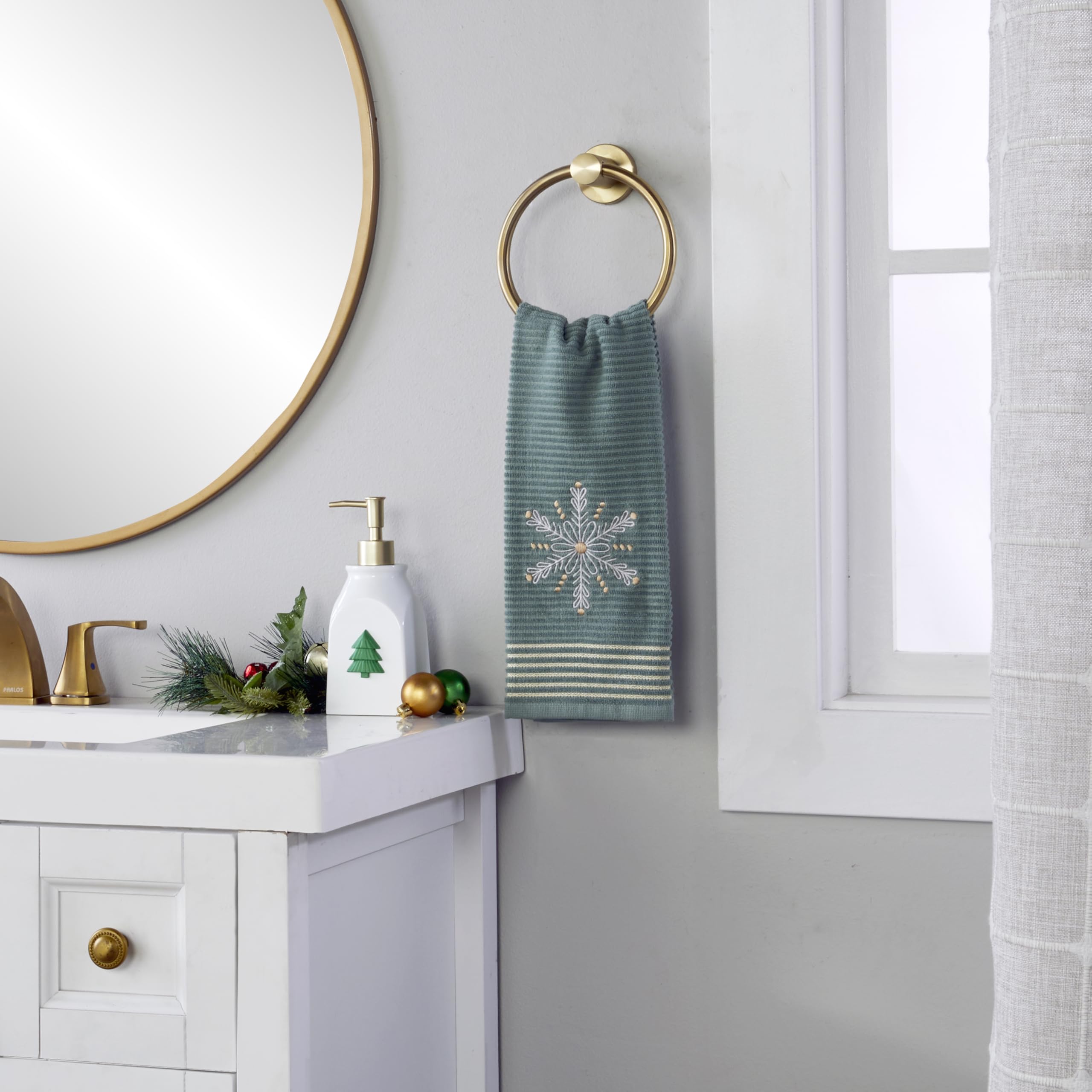 Skl Home Christmas Winter Snowflake Hand Towel Set, Green (2-Pack)
