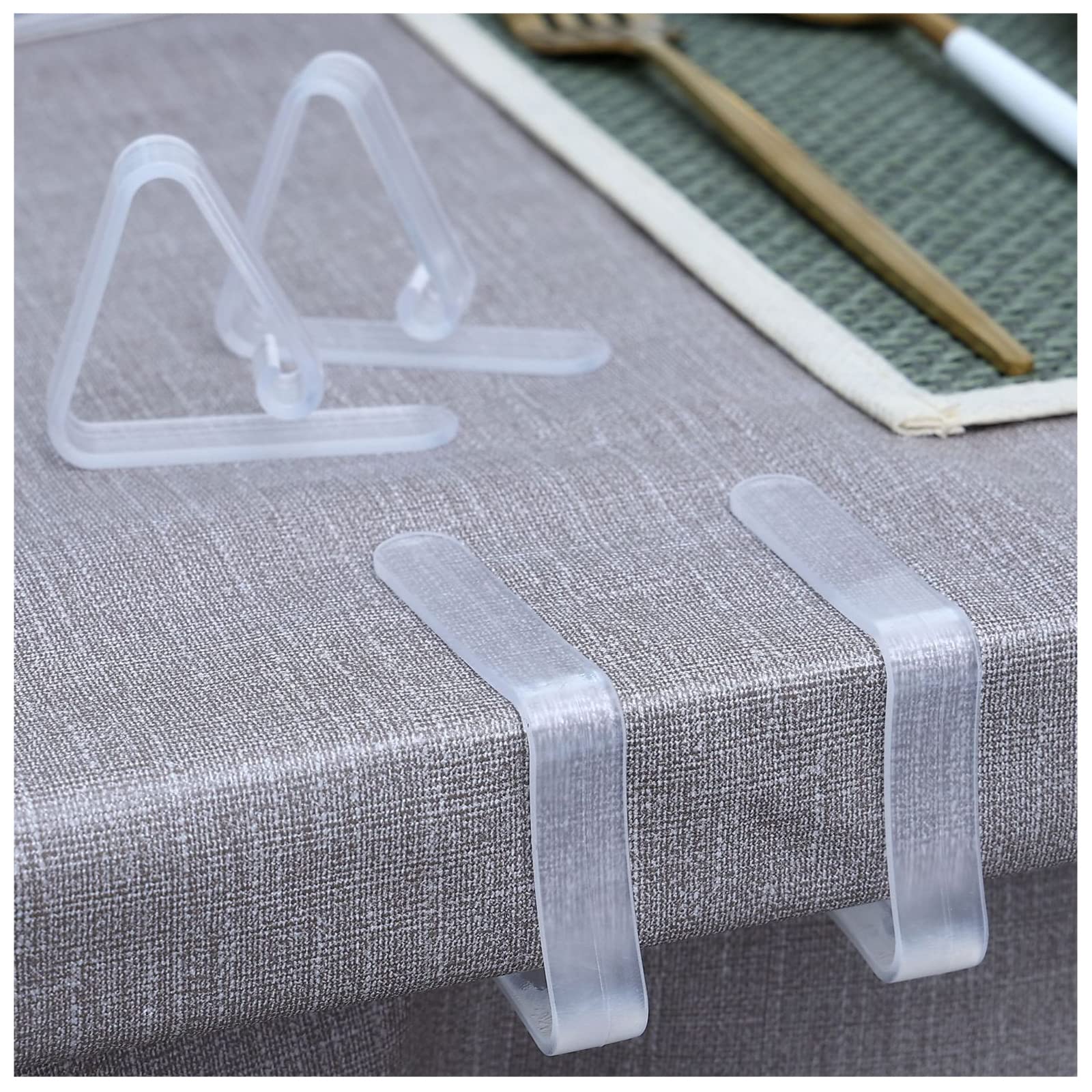 Kitnish 16Pcs Clear Plastic Tablecloth Clips,Transparent Clear Tablecloth Clips, Plastic Table Cloth Hold Down Clips Table Cloth