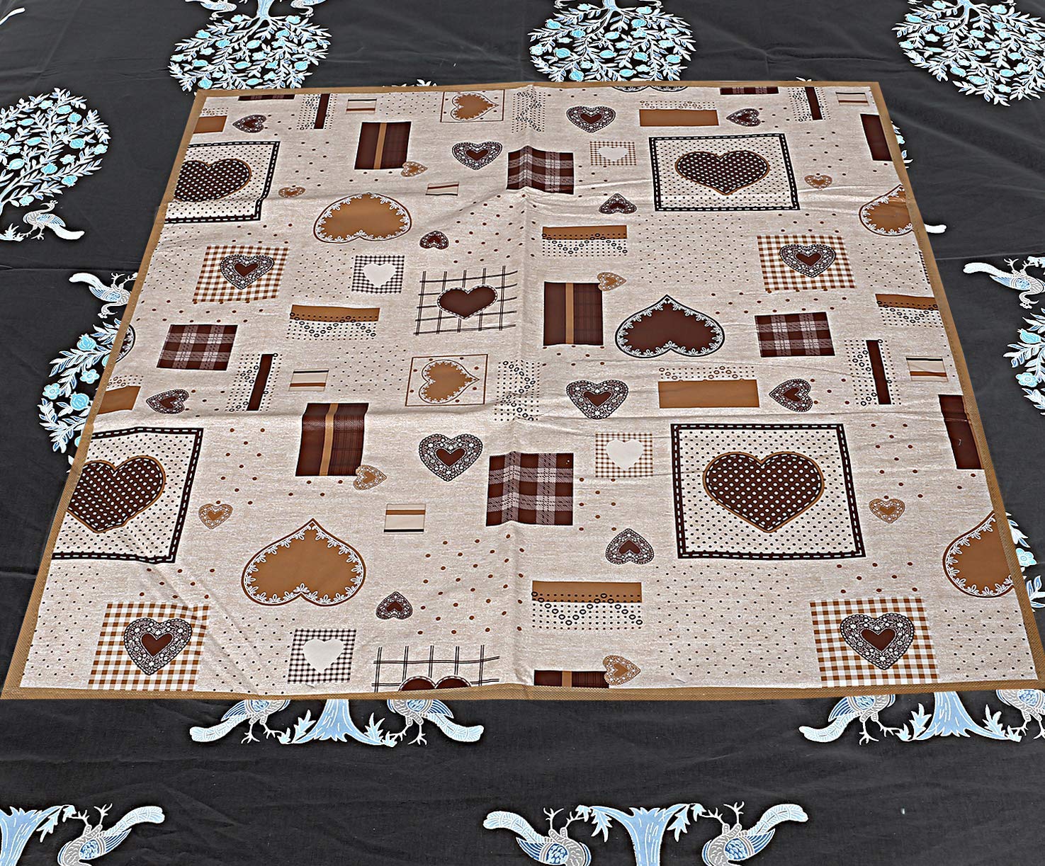 Kuber Industries Heart Design Pvc Reversible Food Mat Bed Server - Cream