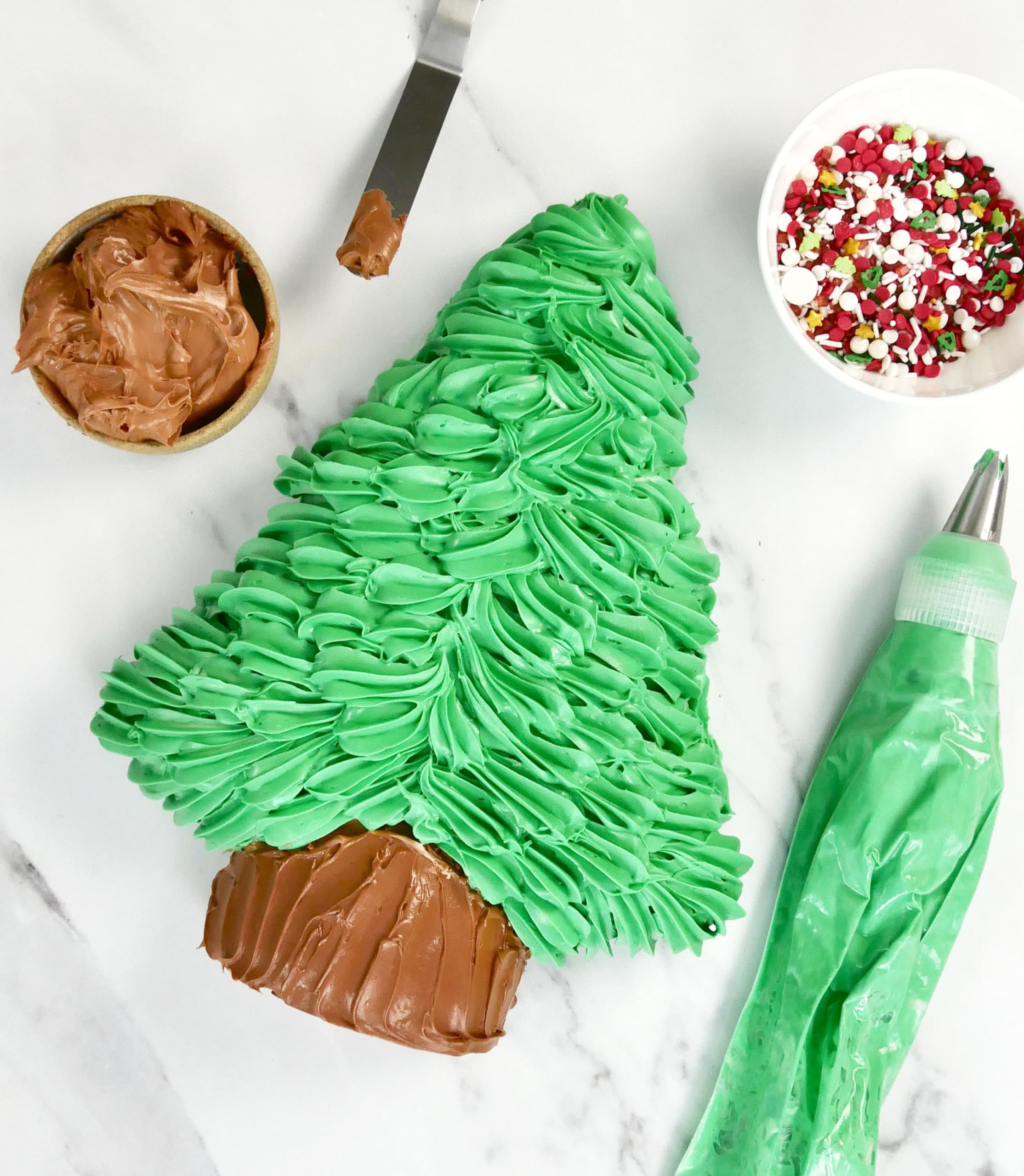 USA Pan Global Christmas Tree Cake Pan, 12.5 x 9.75-Inch, Aluminized Steel, Model 1903CP-3