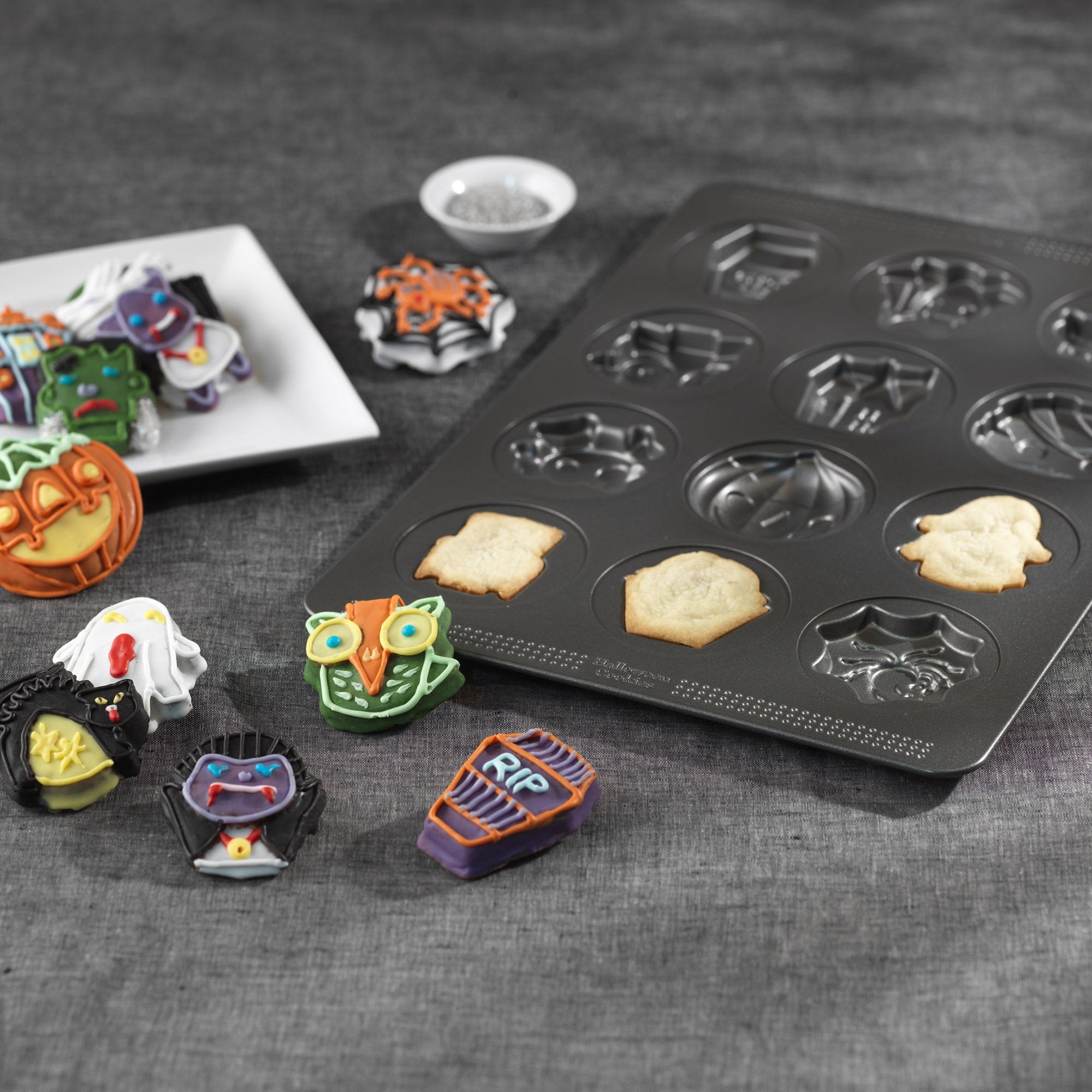 Sweet Creations 12-Cup Halloween Non-Stick Cookie Mold, Gray