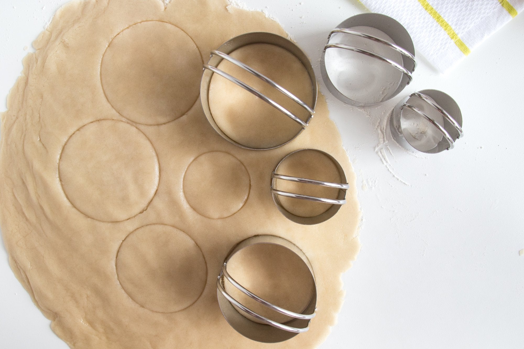 Fox Run Circle Biscuit/Cookie Cutter Set, Stainless Steel, 5-Piece