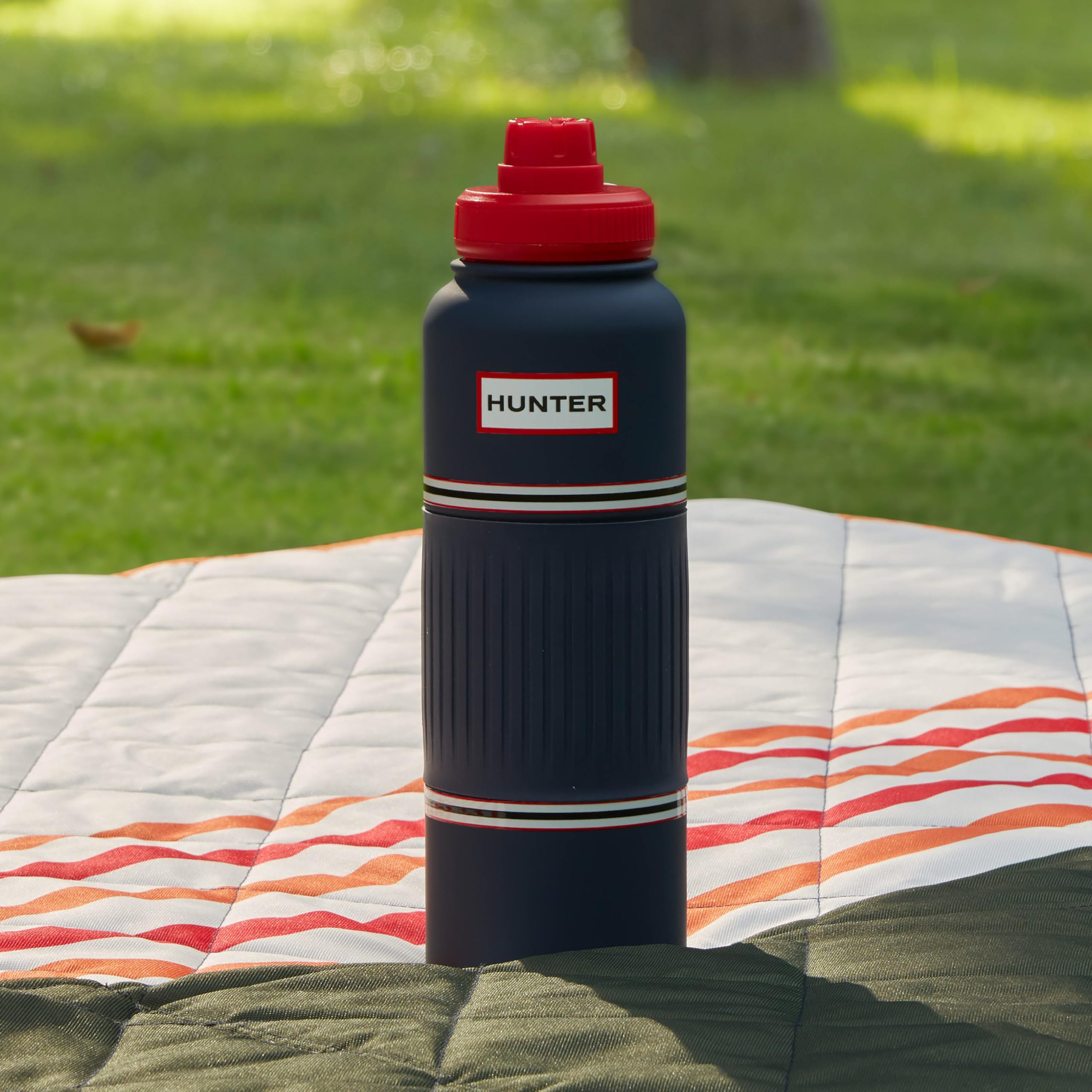 Hunter GoGrip 40oz Hydration Stainless Steel Tumbler with Carry Handle, Dress Blue