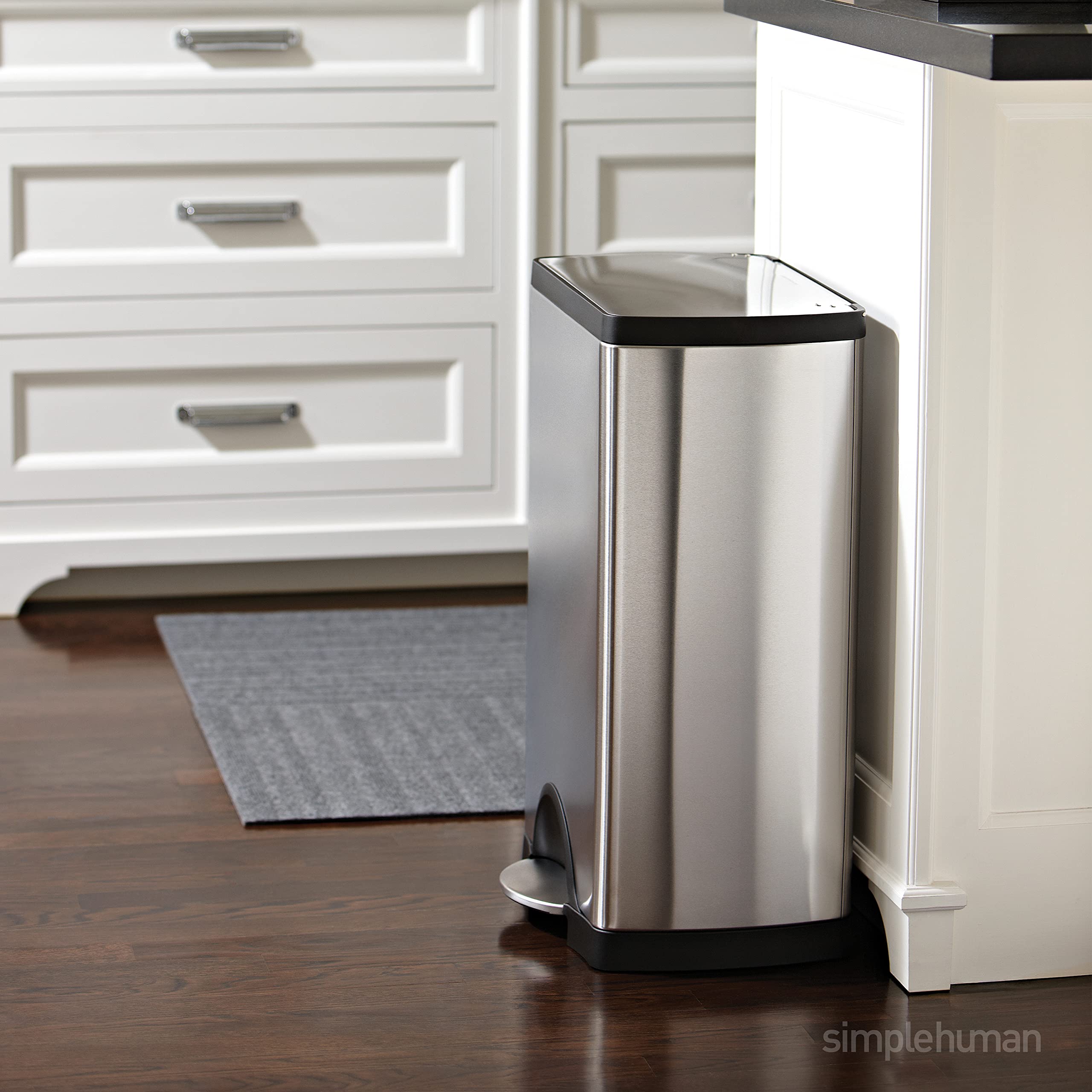 simplehuman 30 Liter / 7.9 Gallon Rectangular Step Trash Can, Brushed Stainless Steel