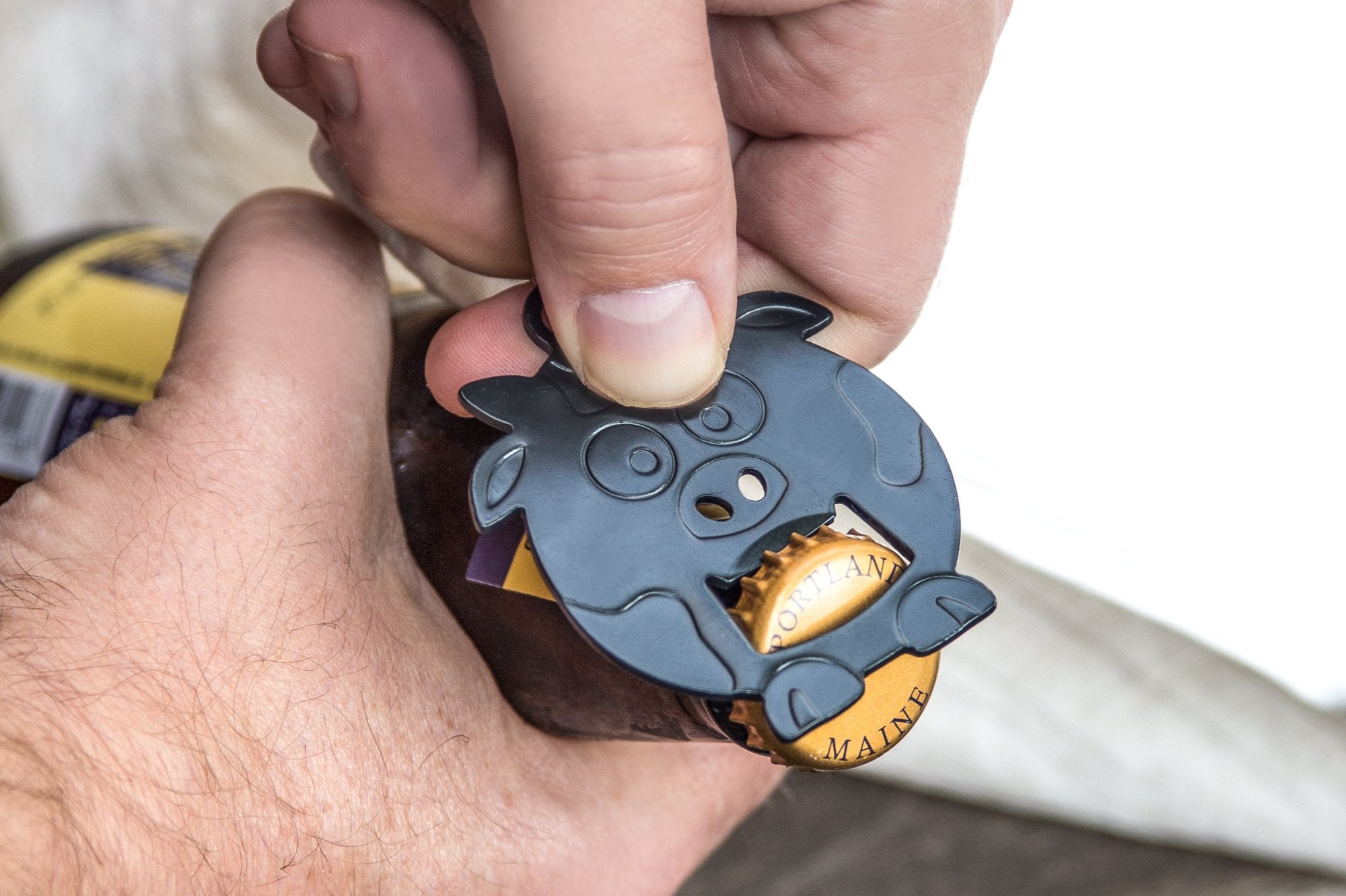 Outset 76220 Tablecloth Weights With Bottle Opener, Barnyard Animals, Set Of 4, 2 X 3.75 X 0.25 Inches
