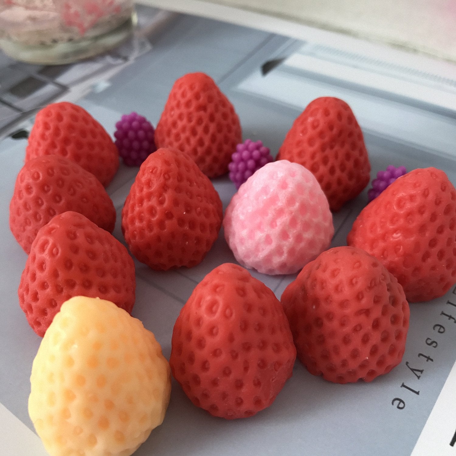 3D Full-Size Strawberry Silicone Mold - Moldfun Large Strawberry Mold For Fondant, Gum Paste, Cake Topper Decorating, Chocolate,