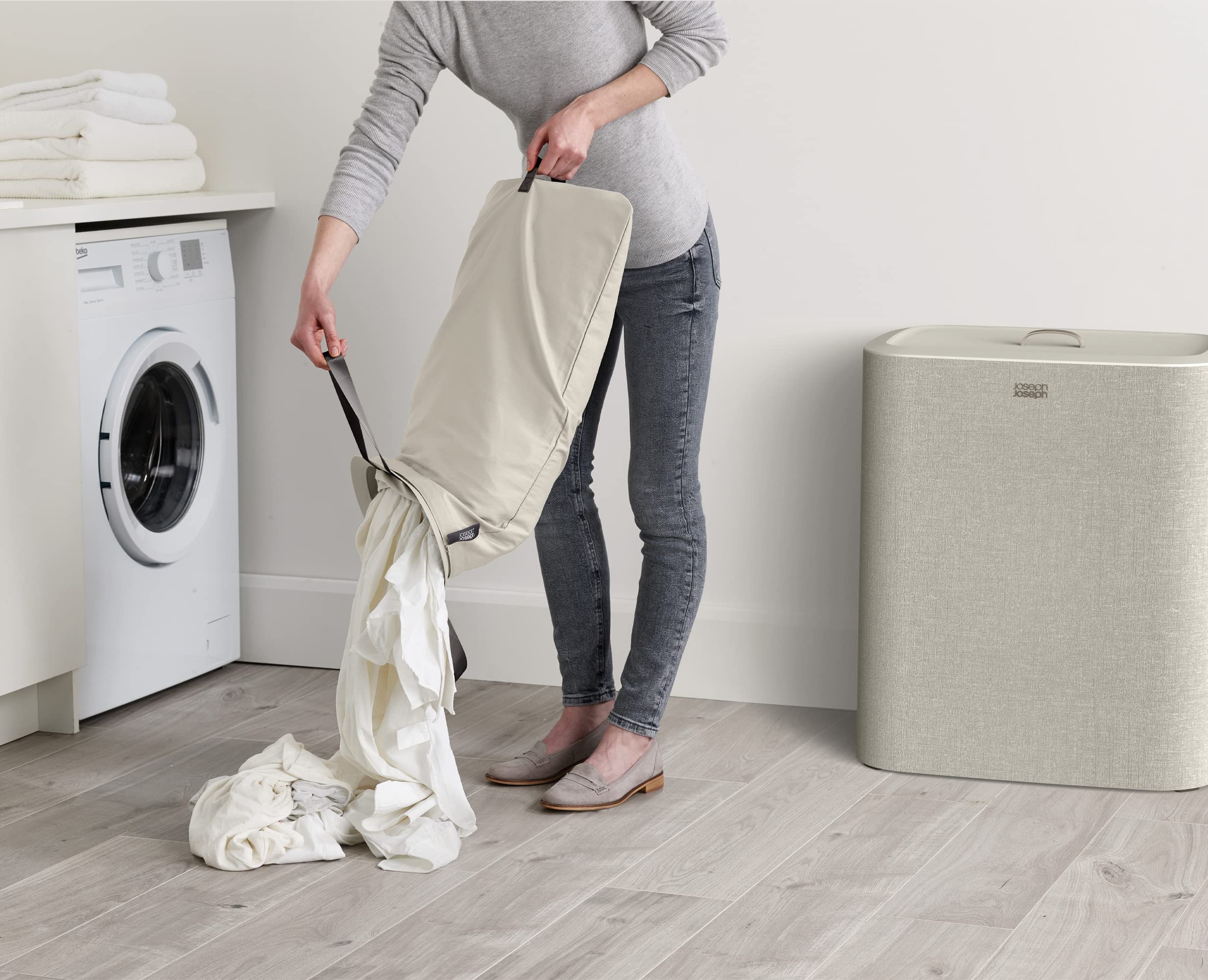 Joseph Joseph Tota - Trio 90-liter Laundry Hamper Separation Basket with lid  3 Removable Washing Bags with Handles- Ecru