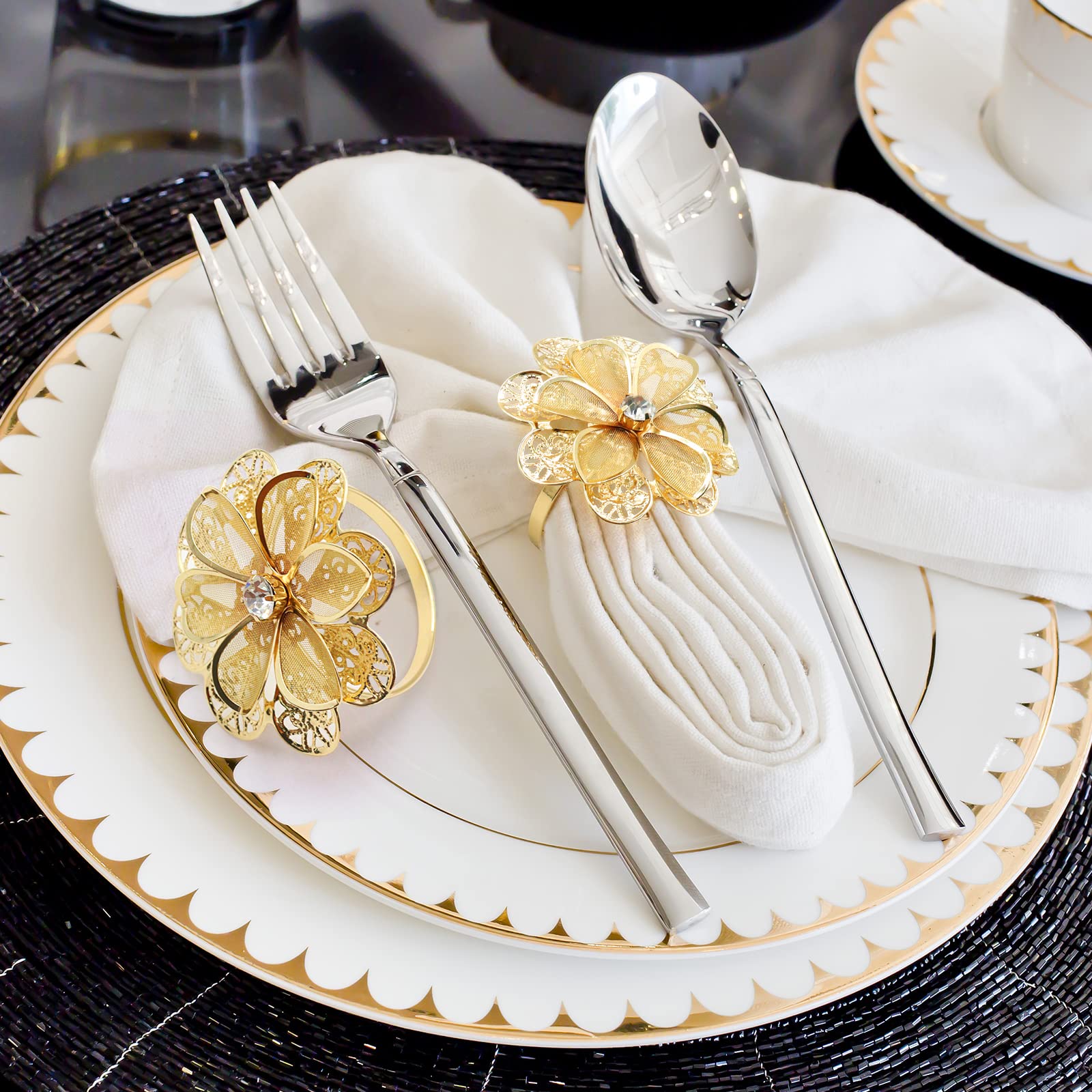 Kakaluote Christmas Napkin Rings Set Of 6,Hollow Out Flower Napkin Ring Holder For Wedding Decor,Banquet,Christmas Dinner Party,