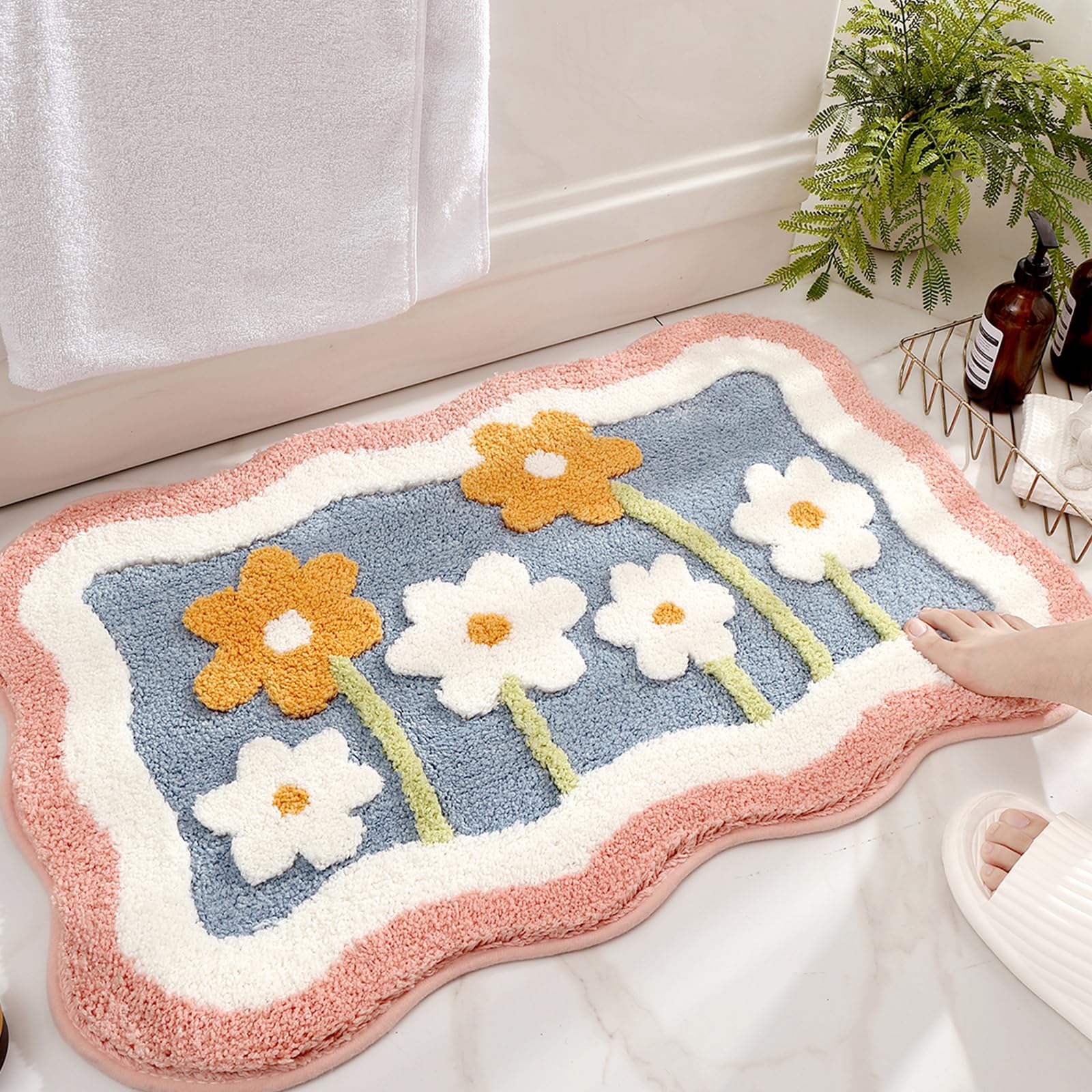 Ptaexcel Cute Bath Mat, 32'' X 20'' Extra Soft Pink Bathroom Rugs, High Absorbent Flower Area Rug, Non Slip Machine Washable Bat