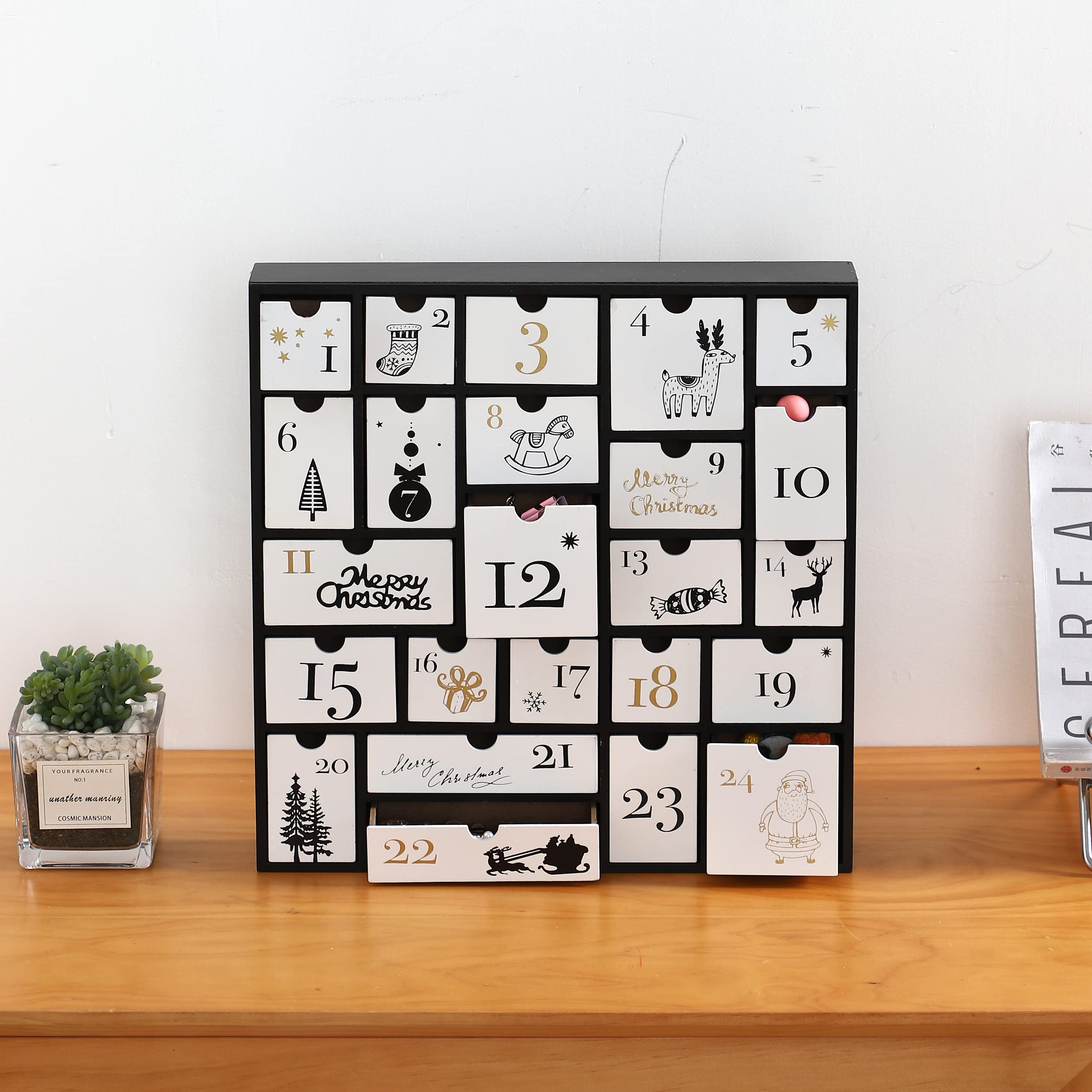 SUNGIFT Wooden Advent Calendar, Christmas Countdown Calendar Boxes with 24 Drawers and Numbers to Fill 2025, DIY Reusable Advent