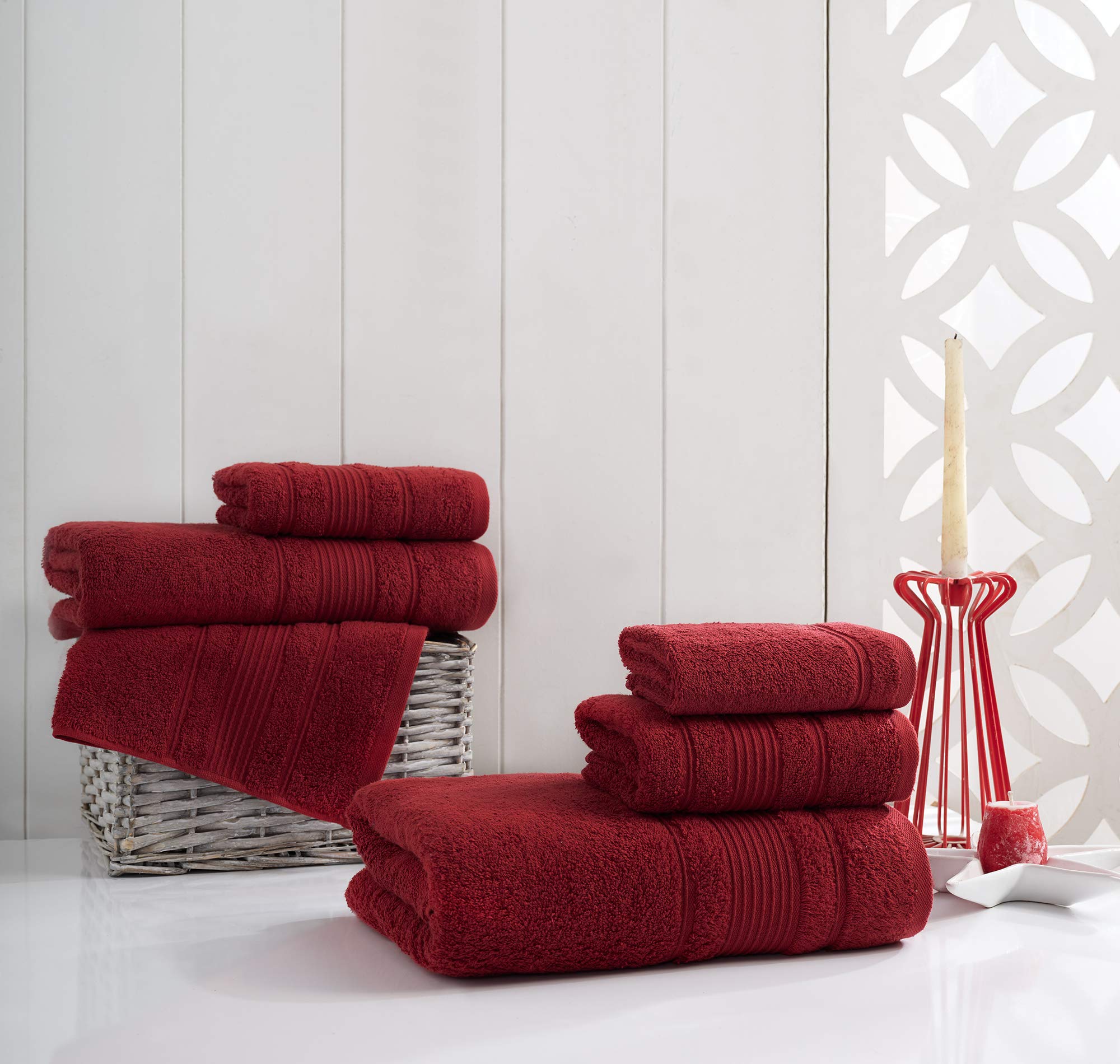 Qute Home 4-Piece Washcloth Towels Set  100% Turkish Cotton Premium Quality Towels for Bathroom  Quick Dry Soft and Absorbent Turkish Towel  Set Includes 4 Washcloths (Burgundy)