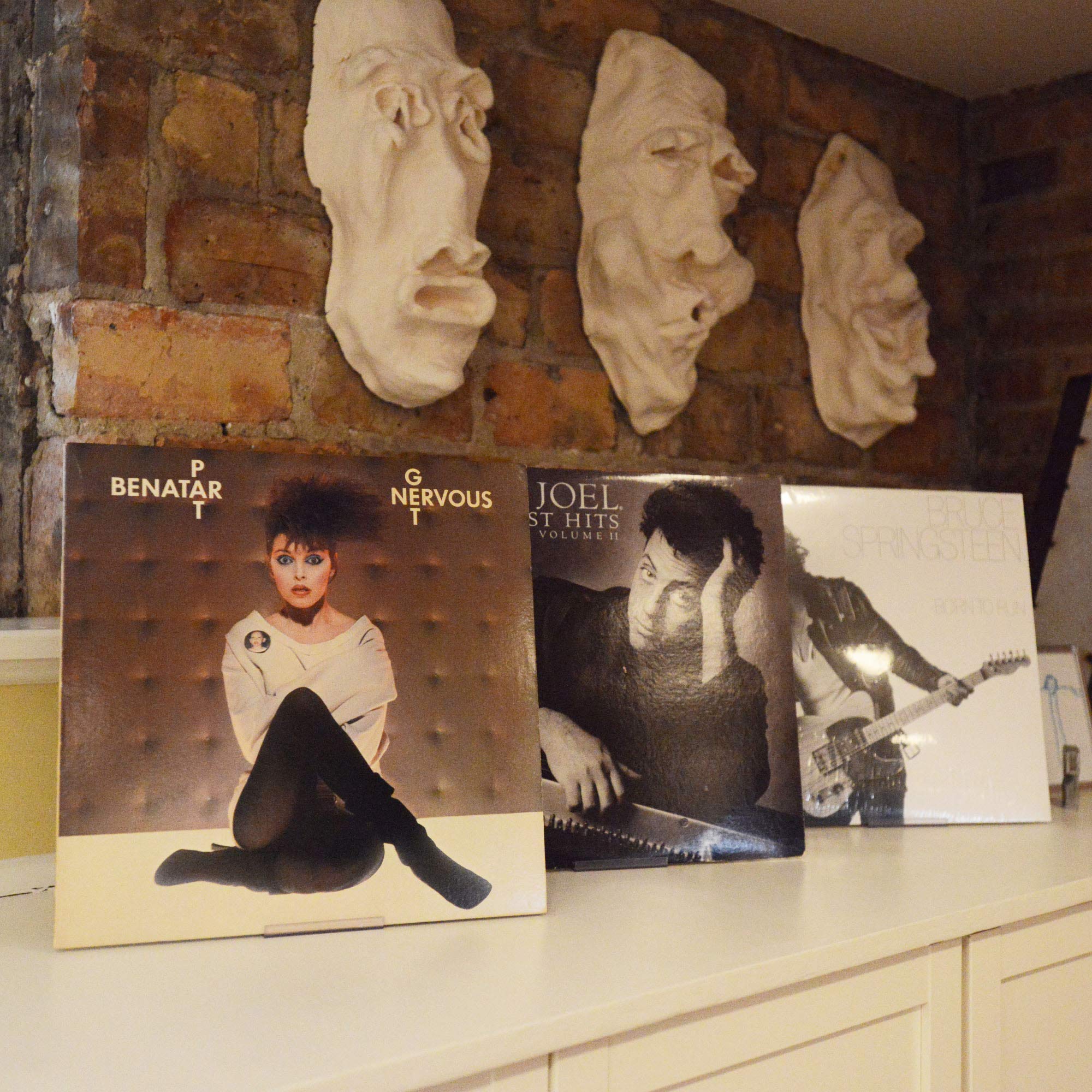 CollectorMount Album Mount 5 Pack  Vinyl Record Shelf Stand and Wall Mount Display  Invisible and Adjustable