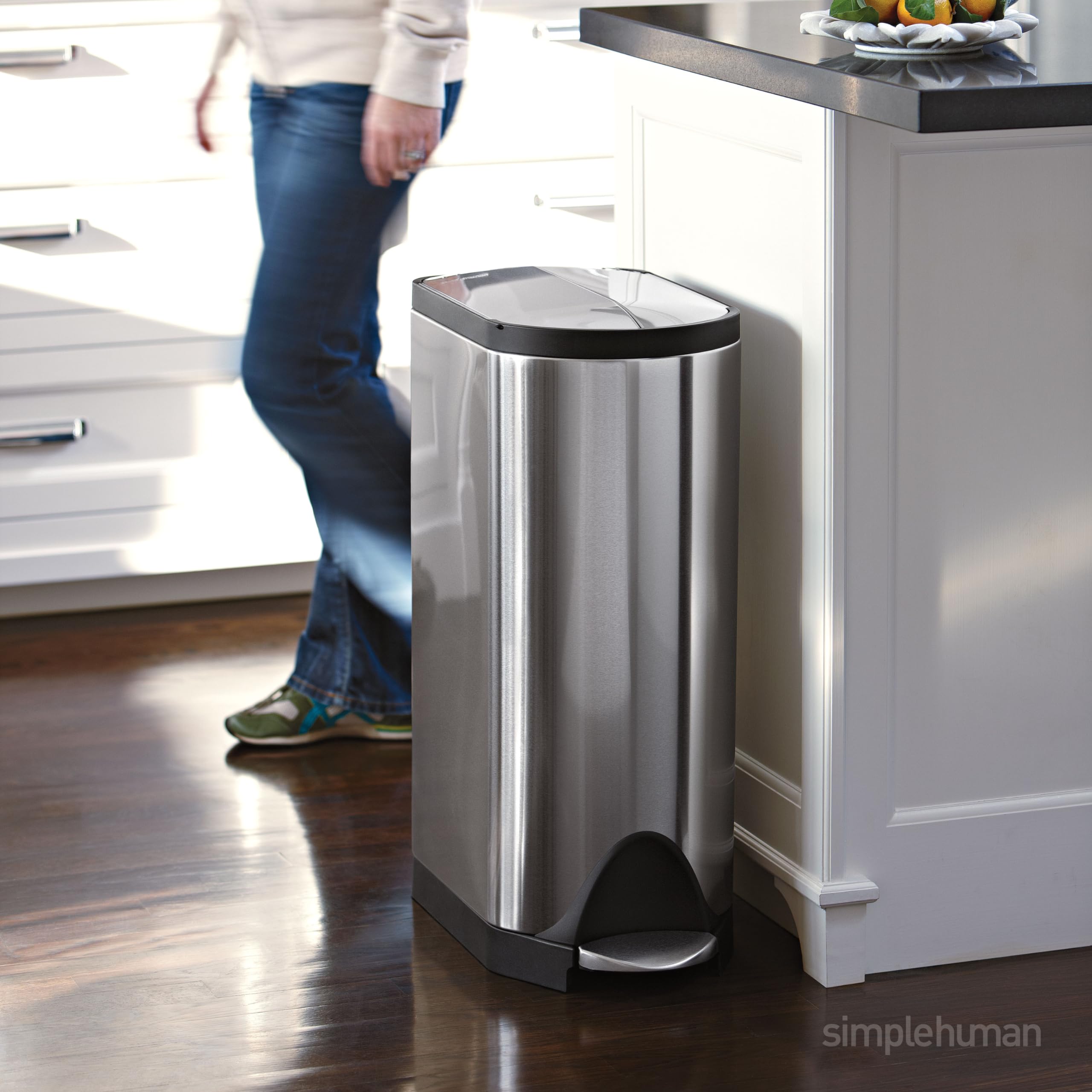 Simplehuman 30 Liter / 8 Gallon Butterfly Lid Kitchen Step Trash Can, Brushed Stainless Steel