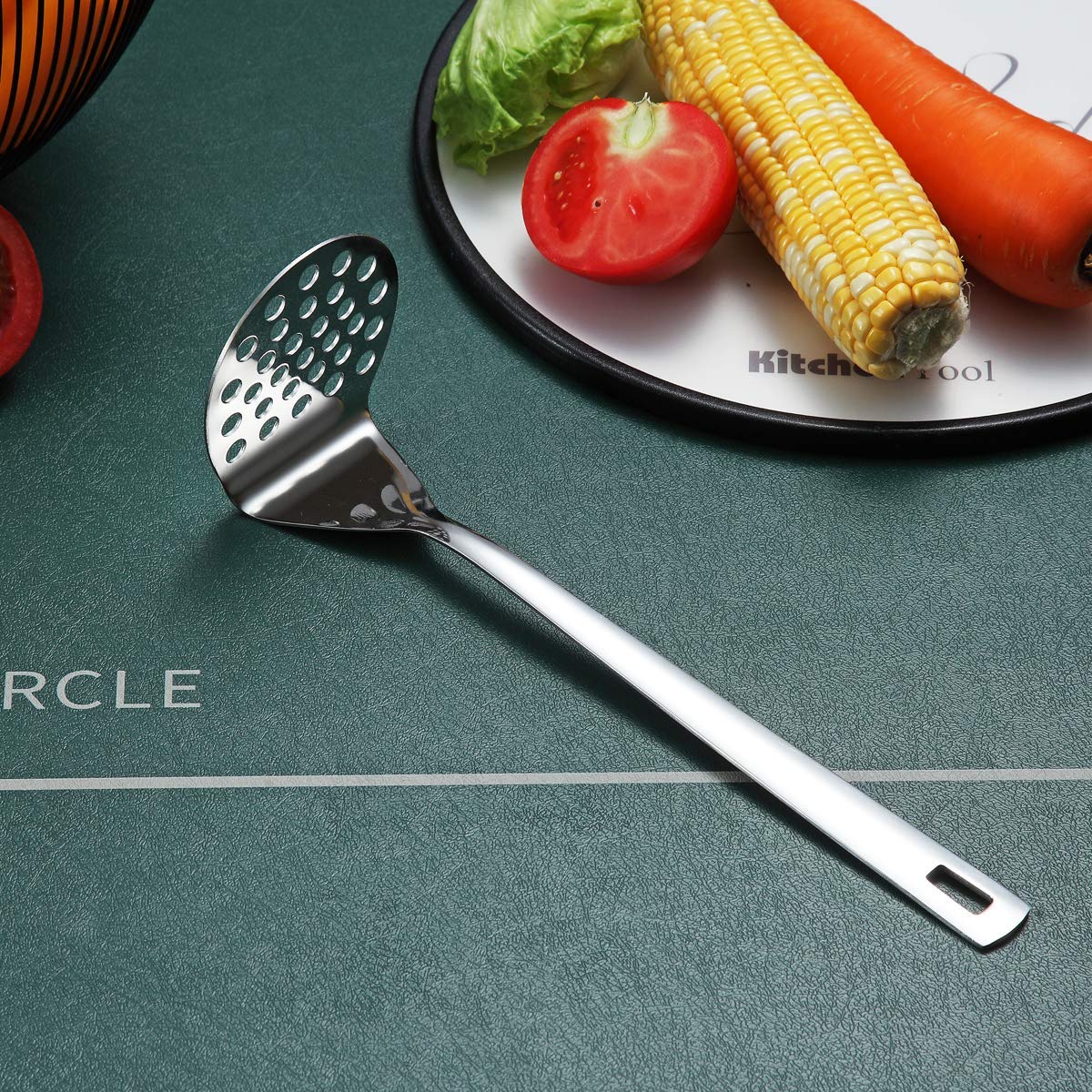 Stainless Steel Potato Masher, Berglander Heavy Duty Metal Potato Ricer, Food Masher Utensil Hand Masher, Vegetables Fruits Vers