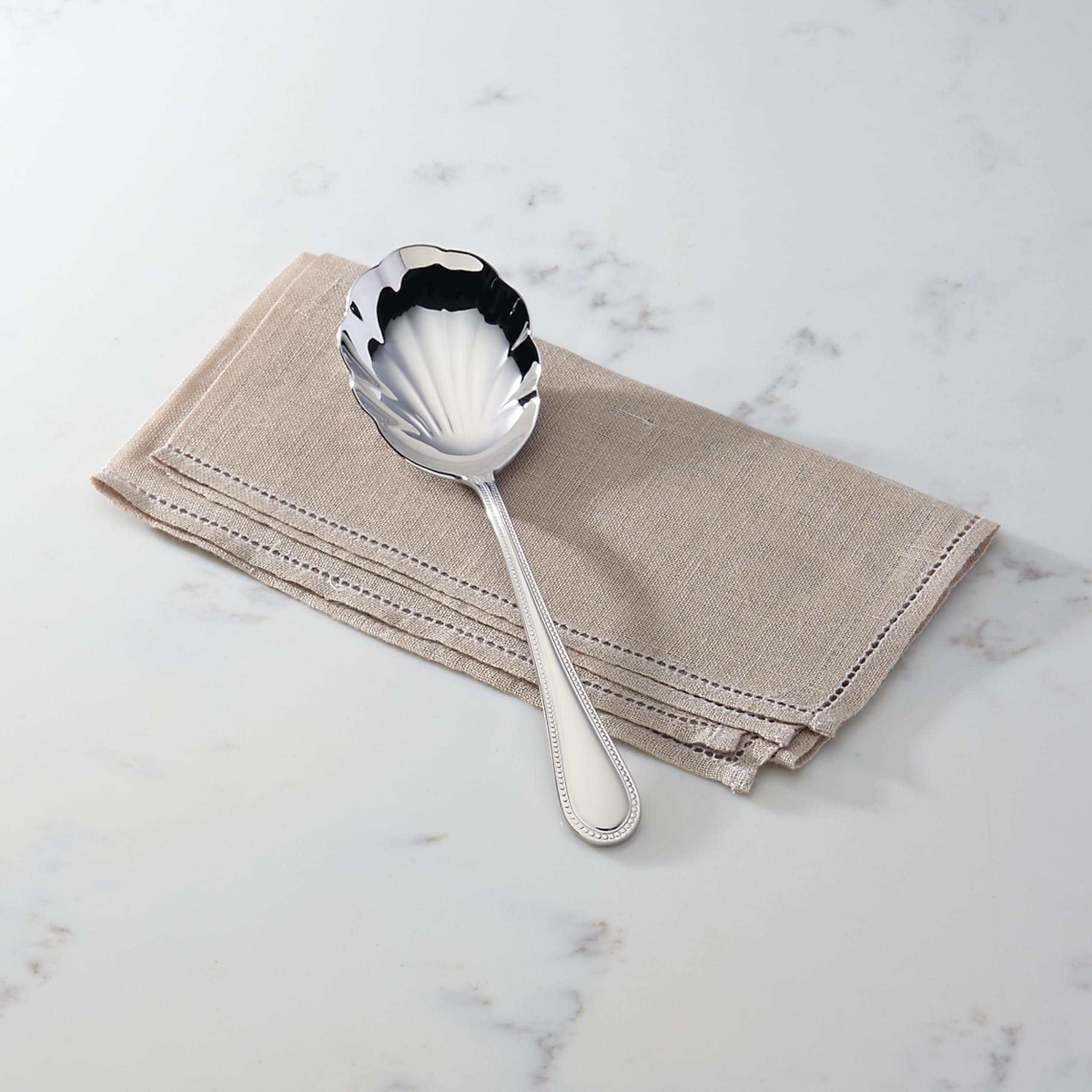 Reed & Barton Lyndon Vegetable Spoon, 0.50 Lb, Metallic