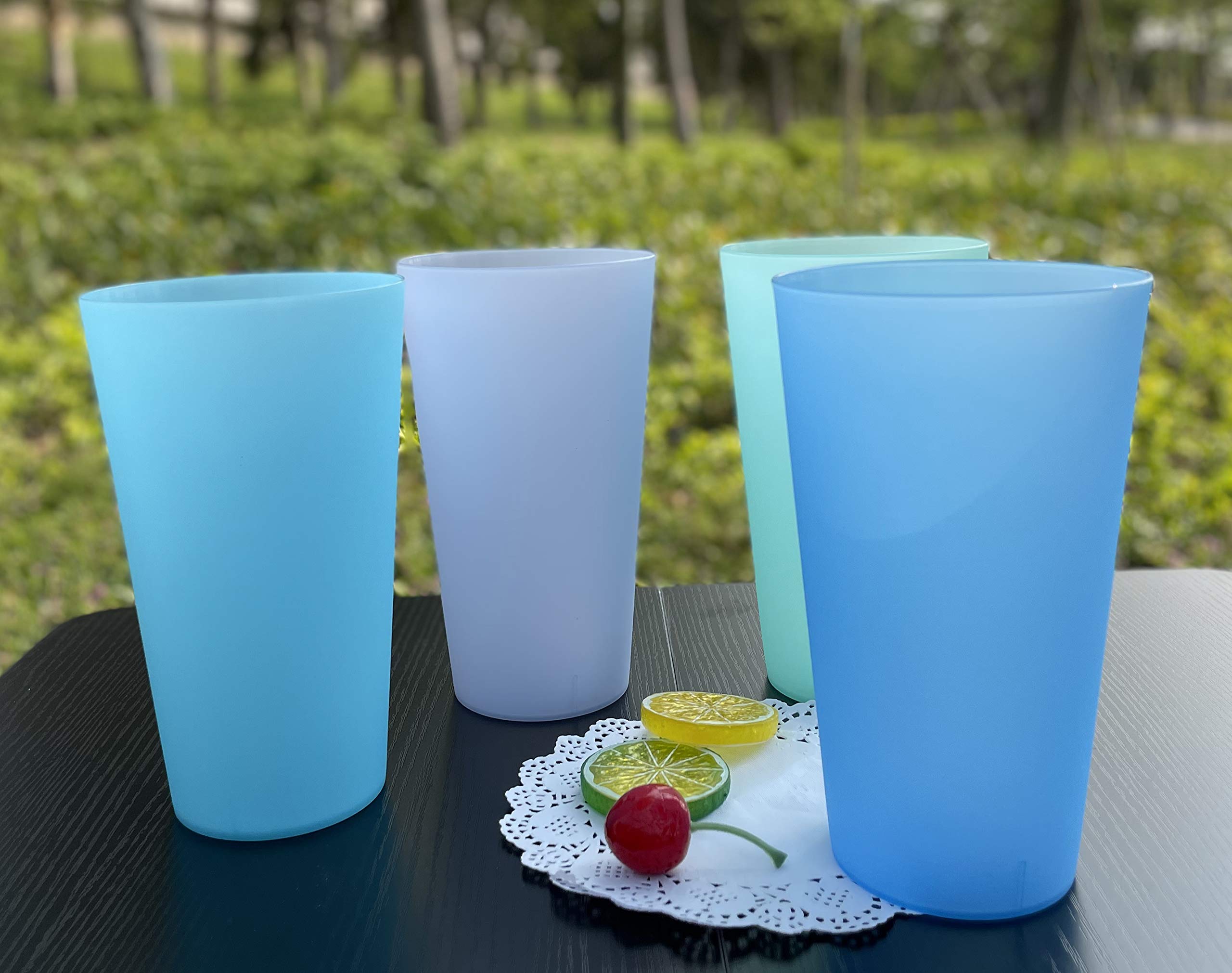 Yuyuhua 32-Ounce Cups, Bpa-Free Plastic Tumblers Reusable Dishwasher Safe Set Of 12 In 4 Assorted Colors Large Drinking Glasses