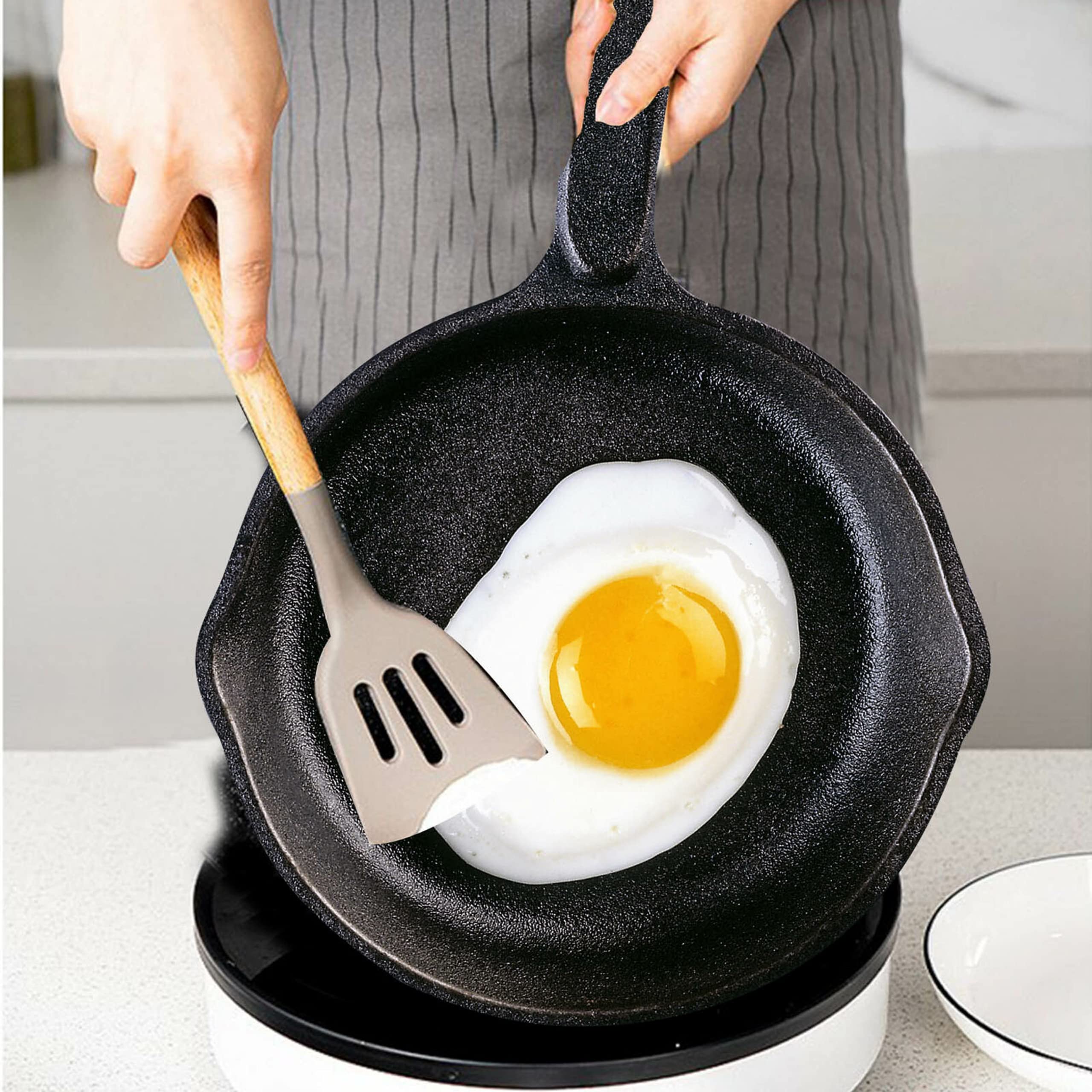 Jim Beam Set Of 3 Pre Seasoned Cast Iron Skillets With Even Distribution And Heat Retention-6'' 8'' 10'', Large, Black