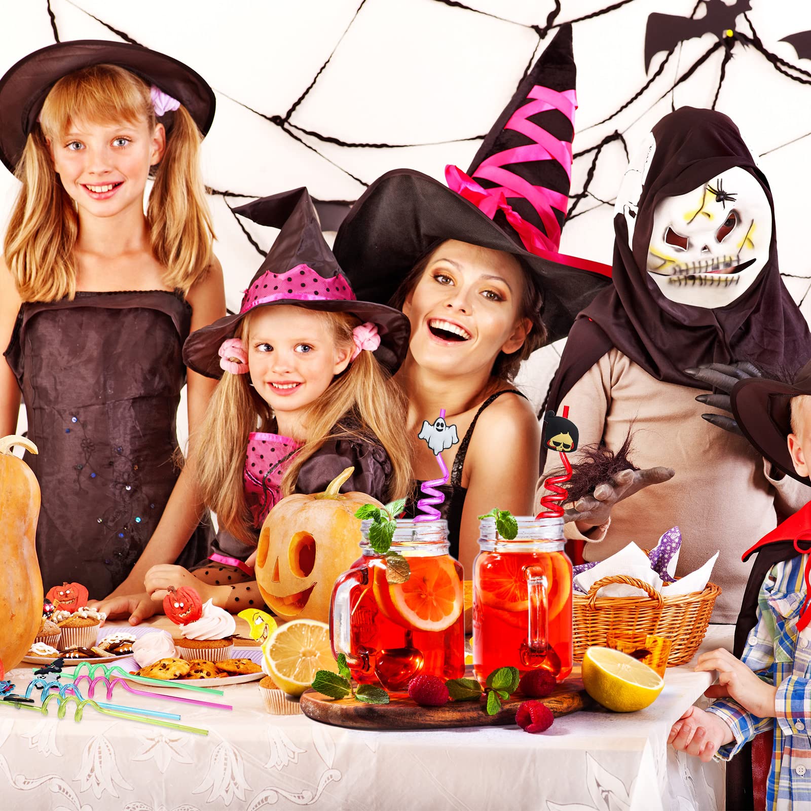24 Pcs Halloween Party Favors Halloween Straws Reusable Plastic Crazy Straws Bats Pumpkin Cat Ghost Straws With 2 Cleaning Brush