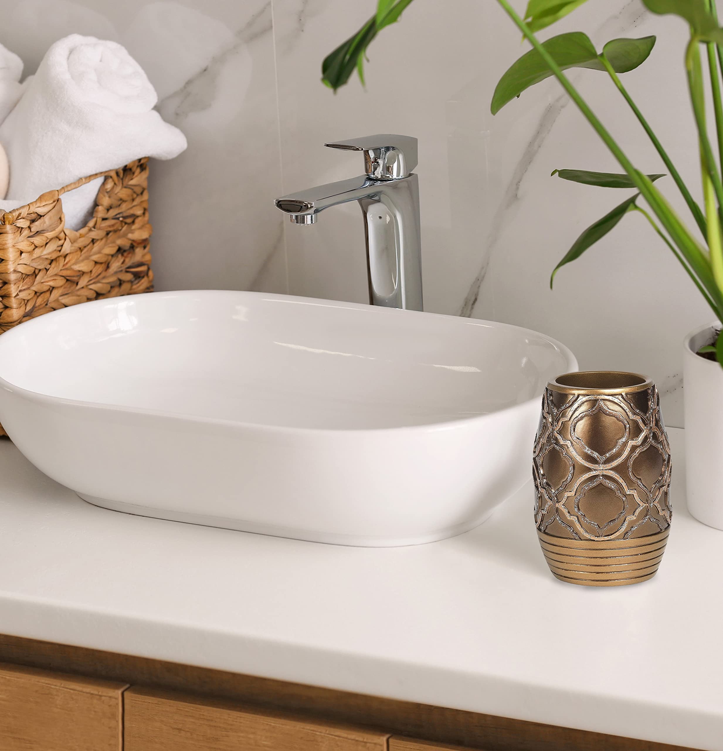 Popular Bath Tumbler, Spindle Collection, Gold