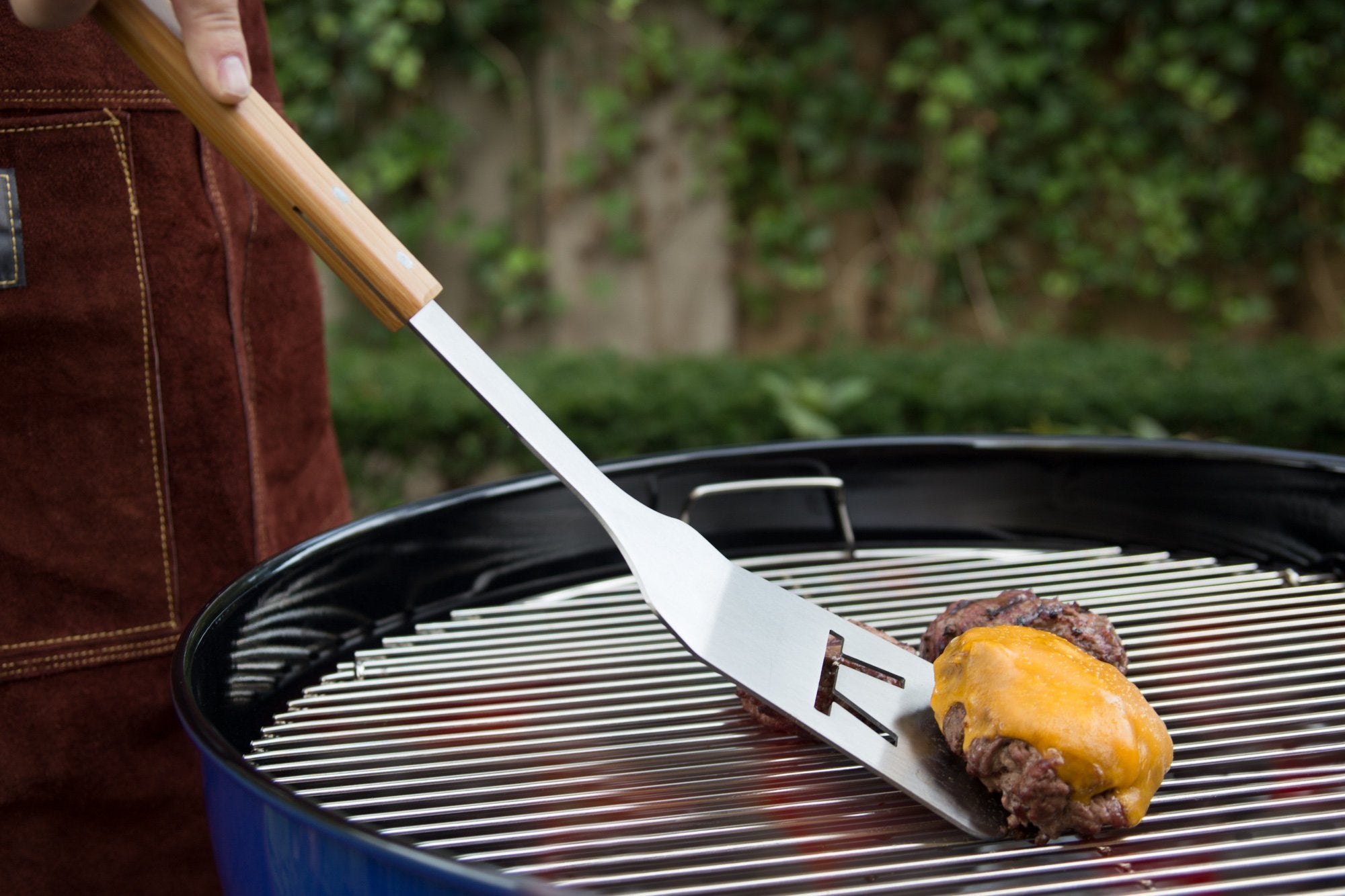 Outset Qv10 Verde Collection Grill Spatula, 100% Sustainable Materials