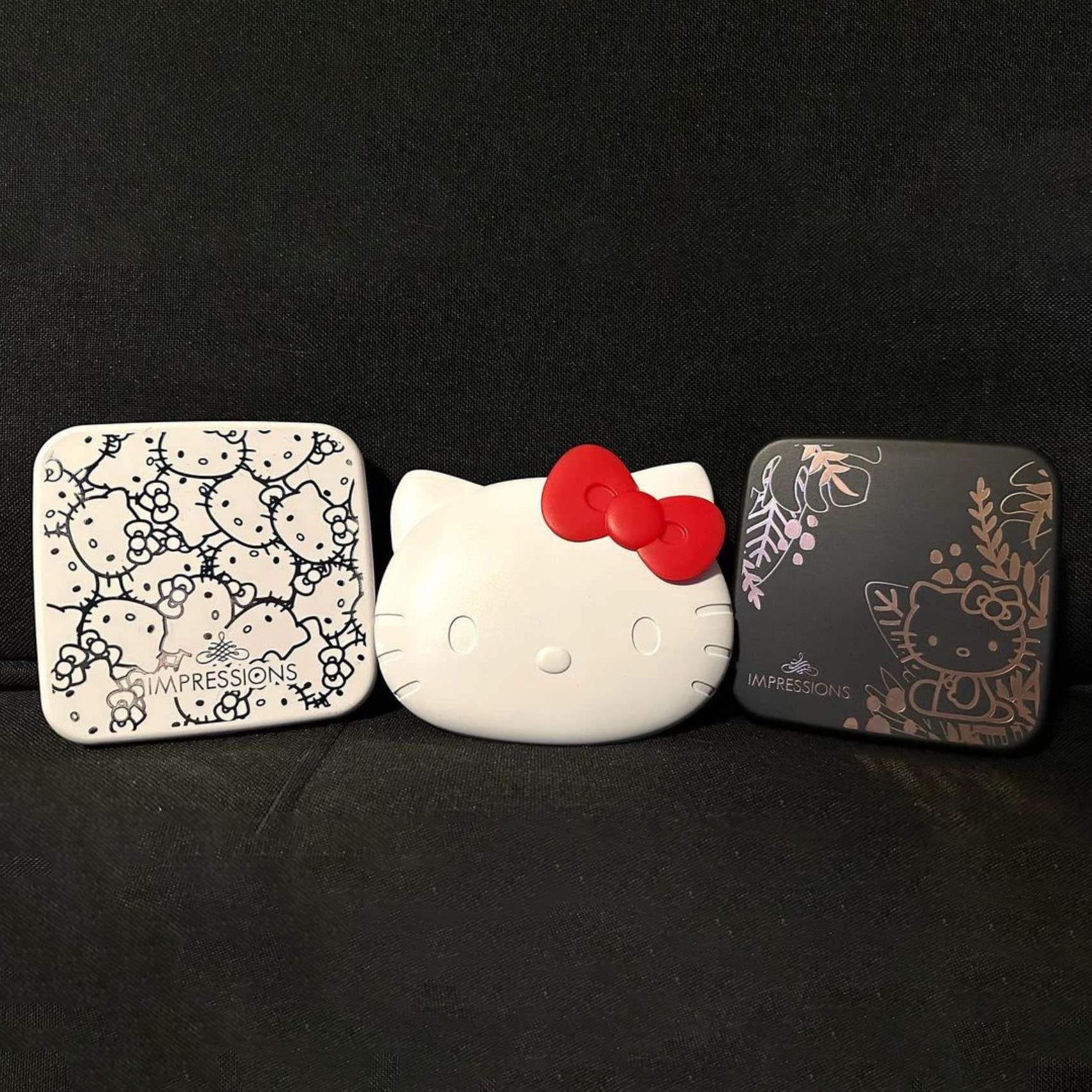 Impressions Vanity Hello Kitty Supercute Compact Mirror With Touch Sensor Switch For Adjustable Brightness, Lighted Makeup Mirro