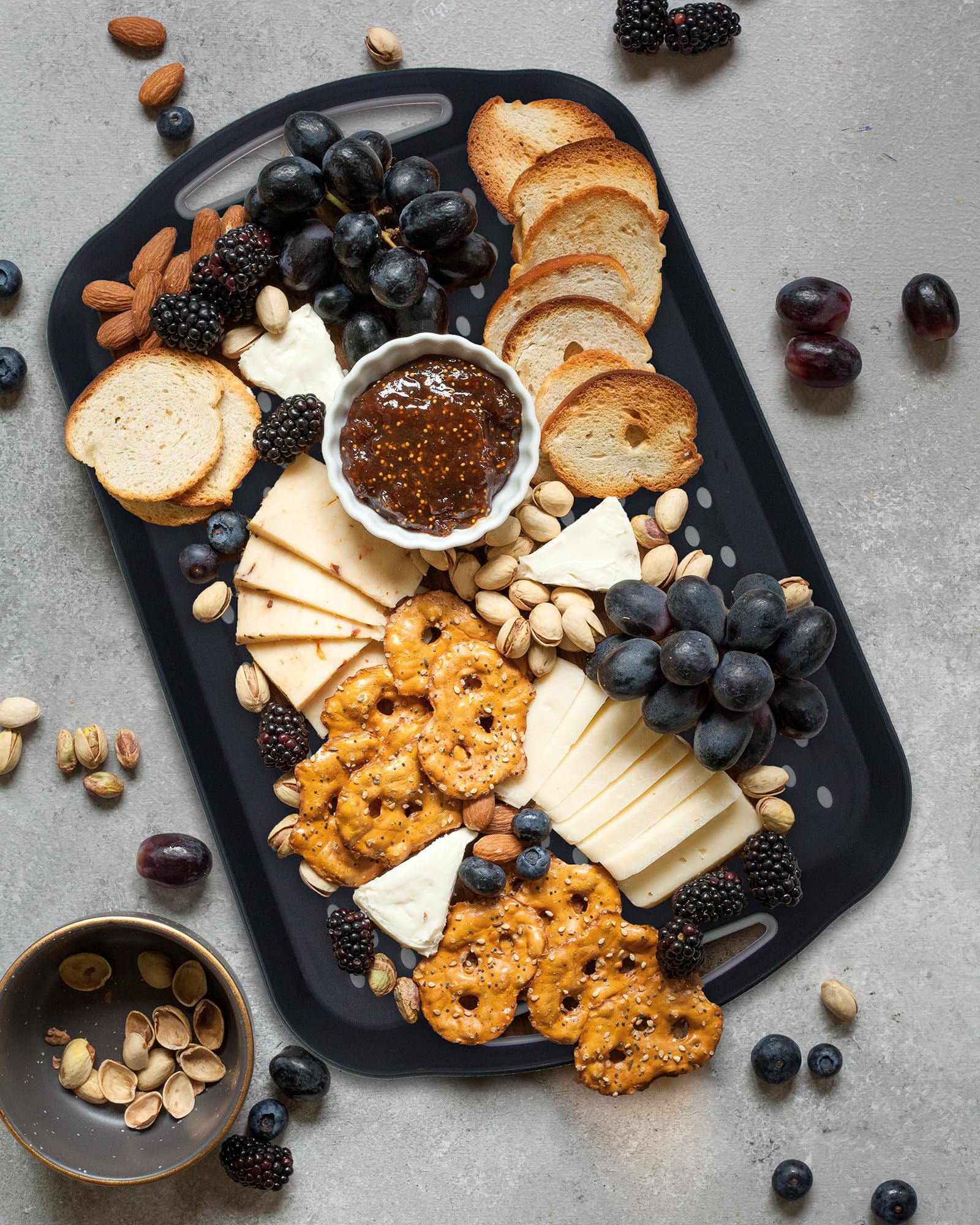Large Nonslip Serving Tray With Handles, Silicone Grippy Dots Food Trays For Eating, Dishwasher Safe Lap Trays For Breakfast Din